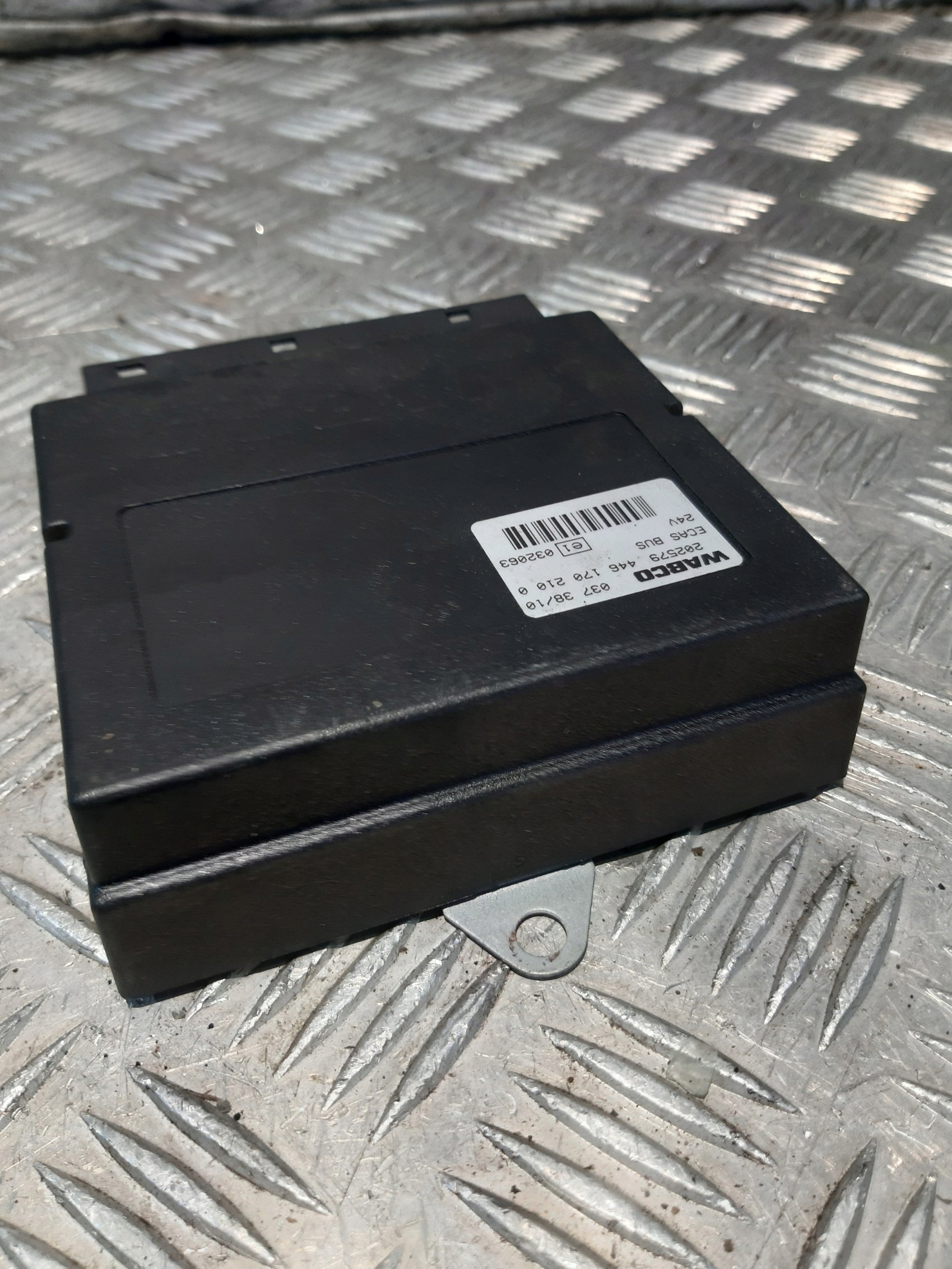 control unit WABCO ECAS BUS 4461702100 24V