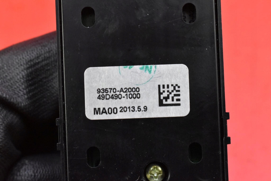 control panel of the window EU 93570-A2000 KIA CEED 2 II 1.6 CRDI 128 KM 12-15