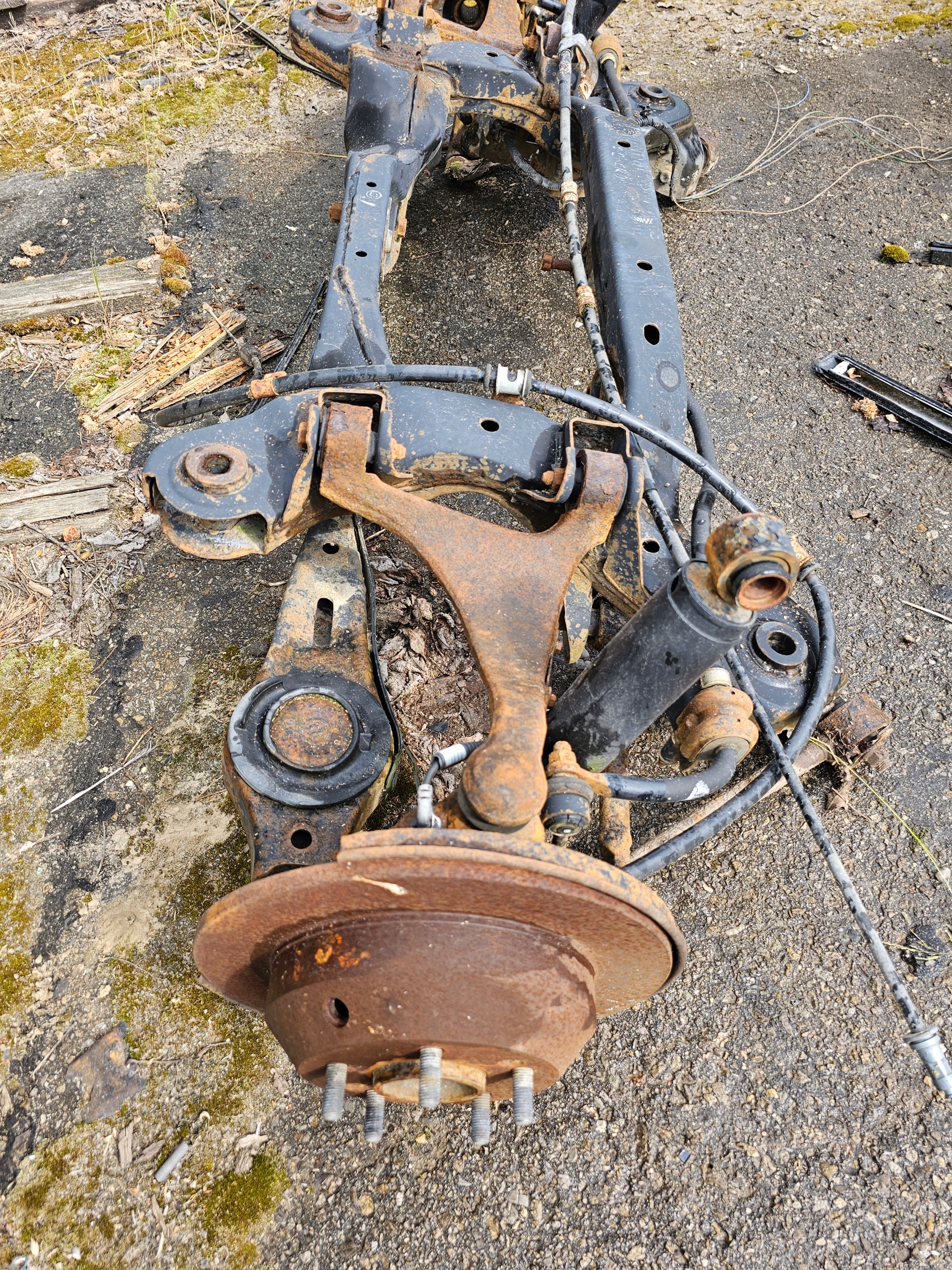 ZAWIESZENIE BELKA TYŁ HYUNDAI SANTA FE II 05'-15' Wersja Europejska