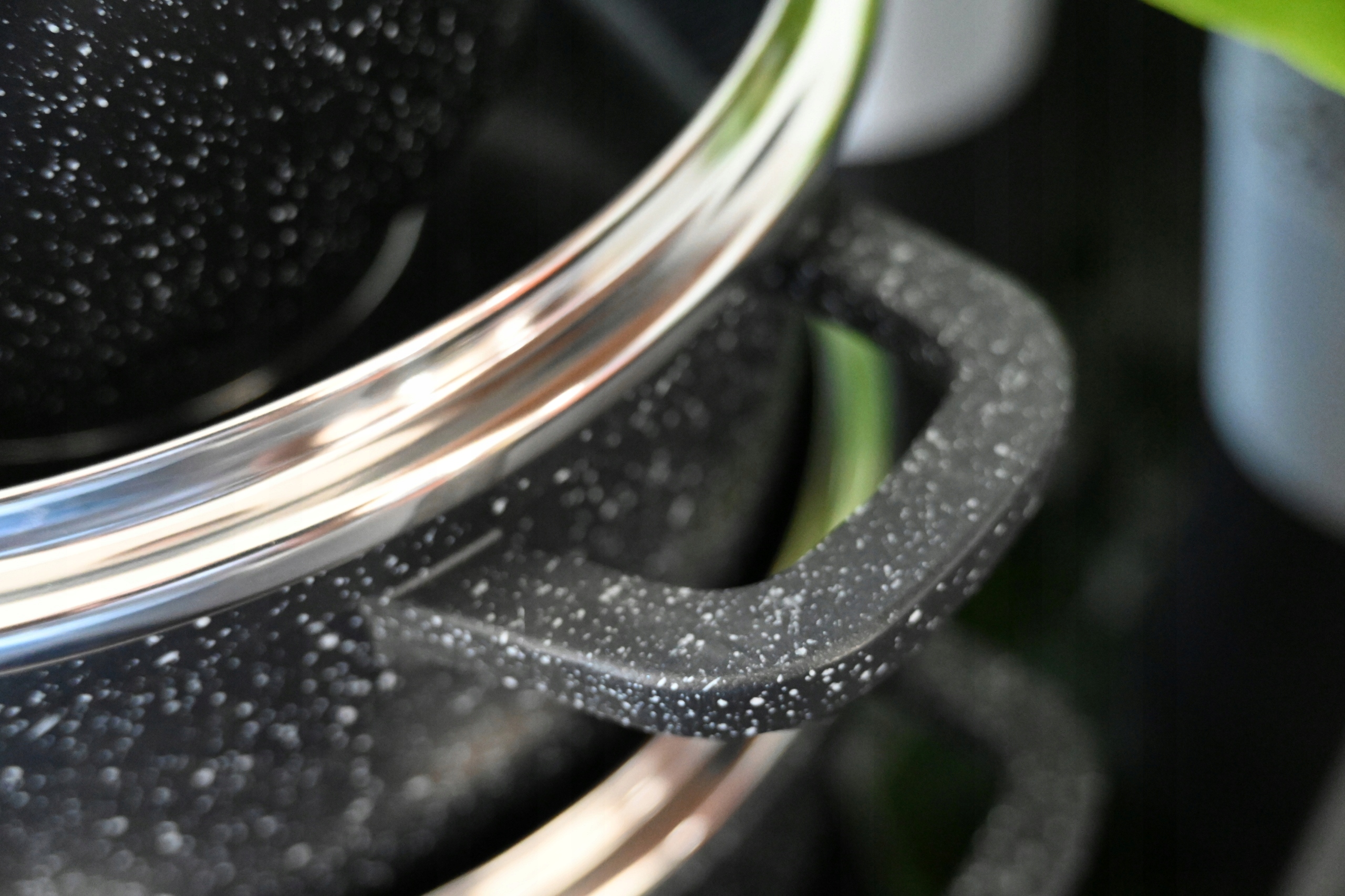 Zestaw garnków GARNKI CZARNE kamienne GRANIOWE 6 garnków z pokrywkami Kolor czarny