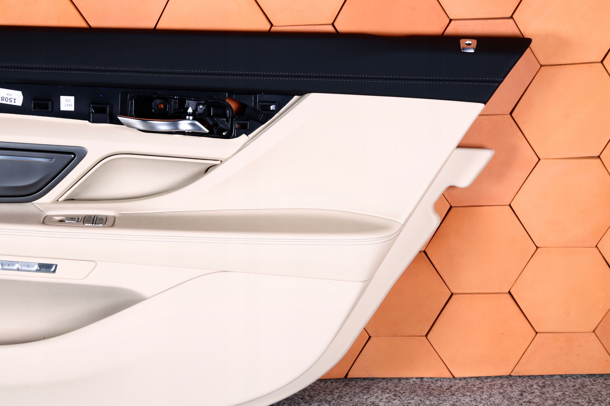 BMW G12 side door right rear part CANBERRABEIGE