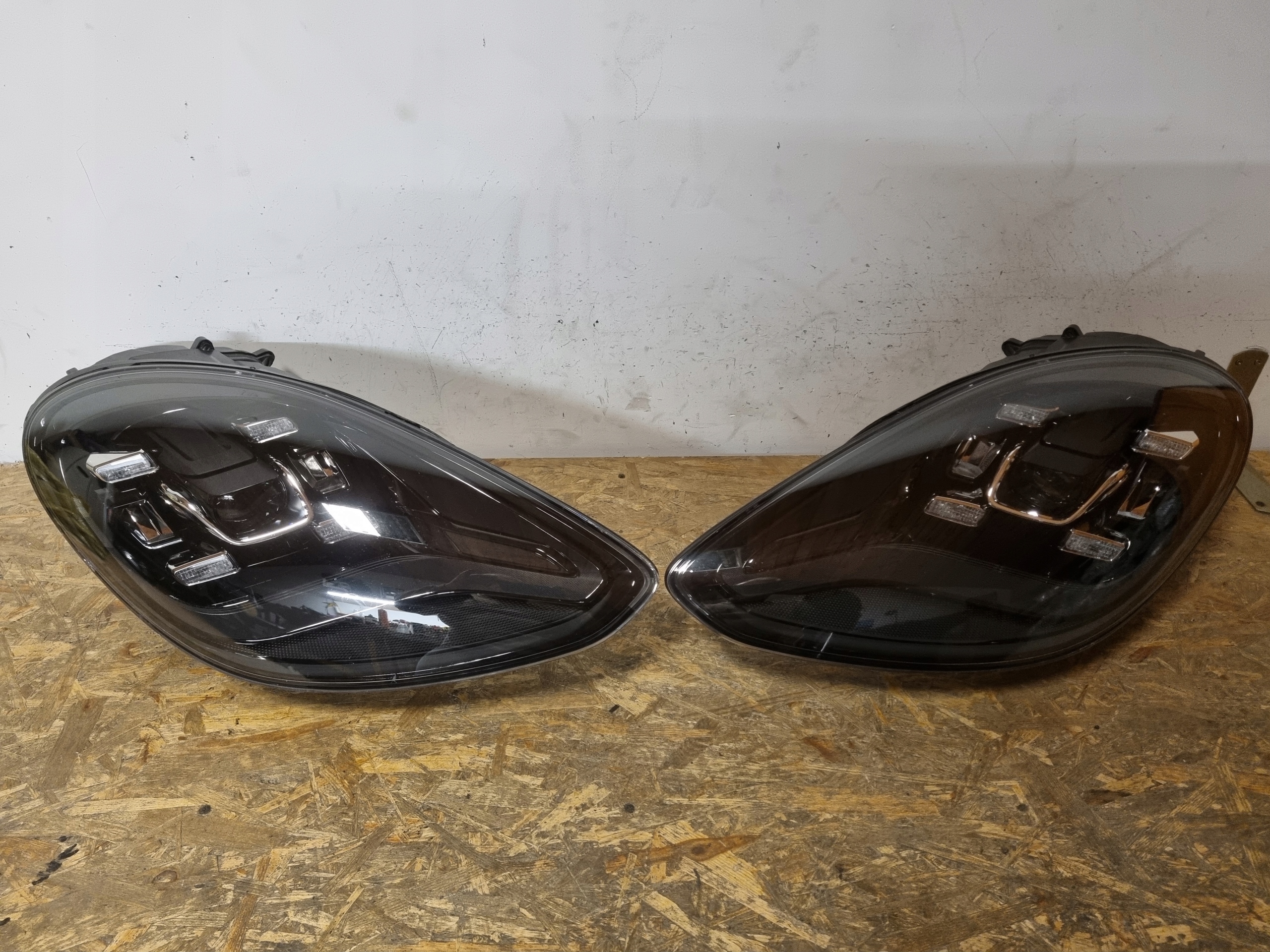 Frontscheinwerfer Porsche Panamera 971 LED Links Scheinwerfer Headlight - Thumbnail 1