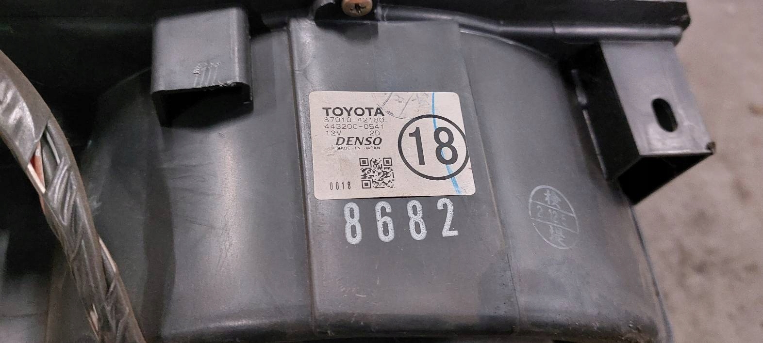Boîte Bloc de chauffage complet RAV4 II EUROPA 87010-42180
