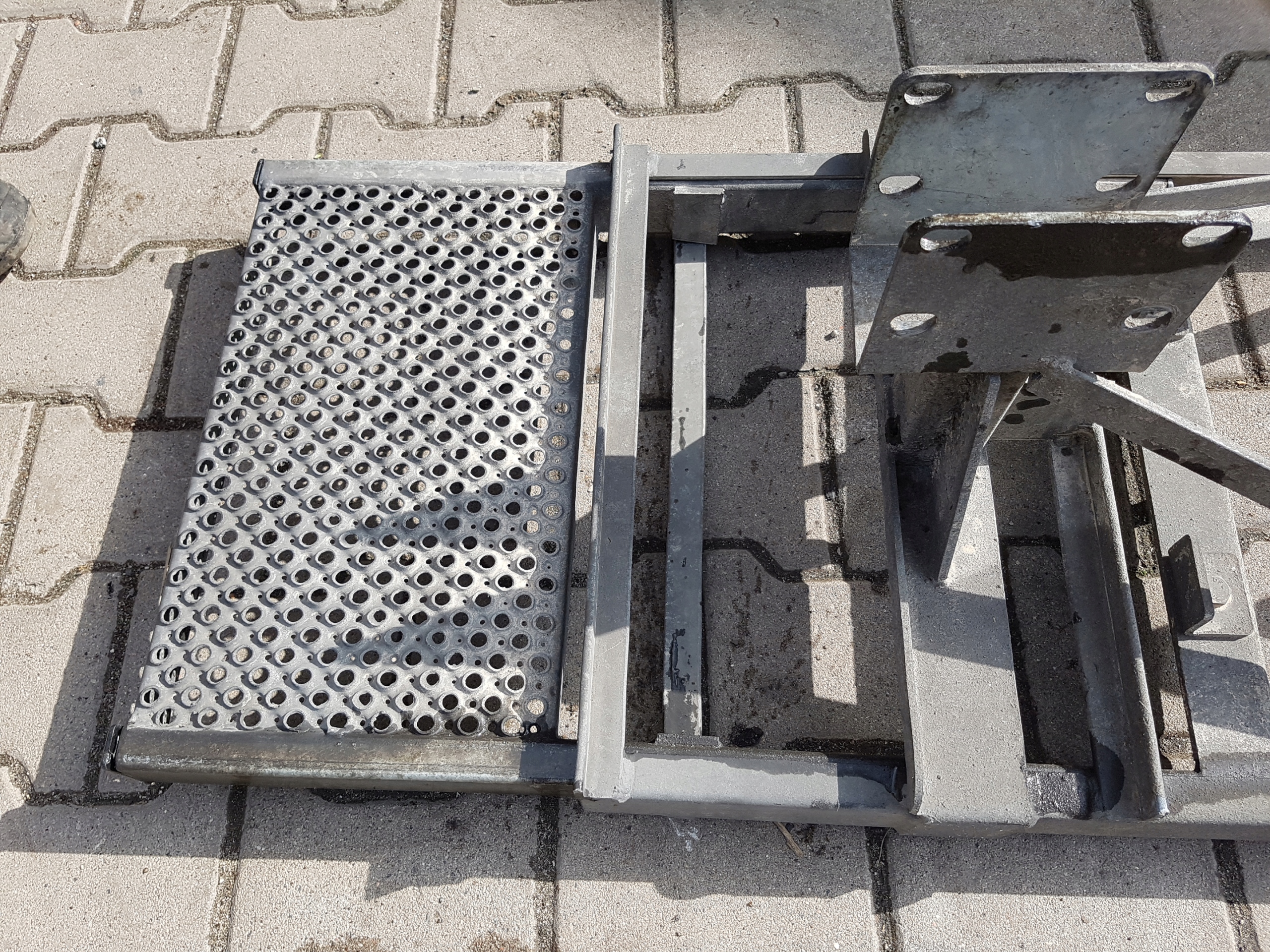 SPRINTER 906 BLASZAK stopien schodek podest rear part
