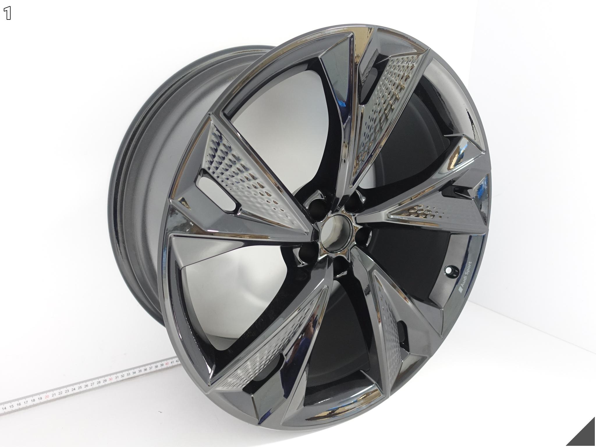 AUDI RS6 4K0 RS7 4K8 C8 SPORT disk disk 10,5Jx22 ET19 5x112 cierna
