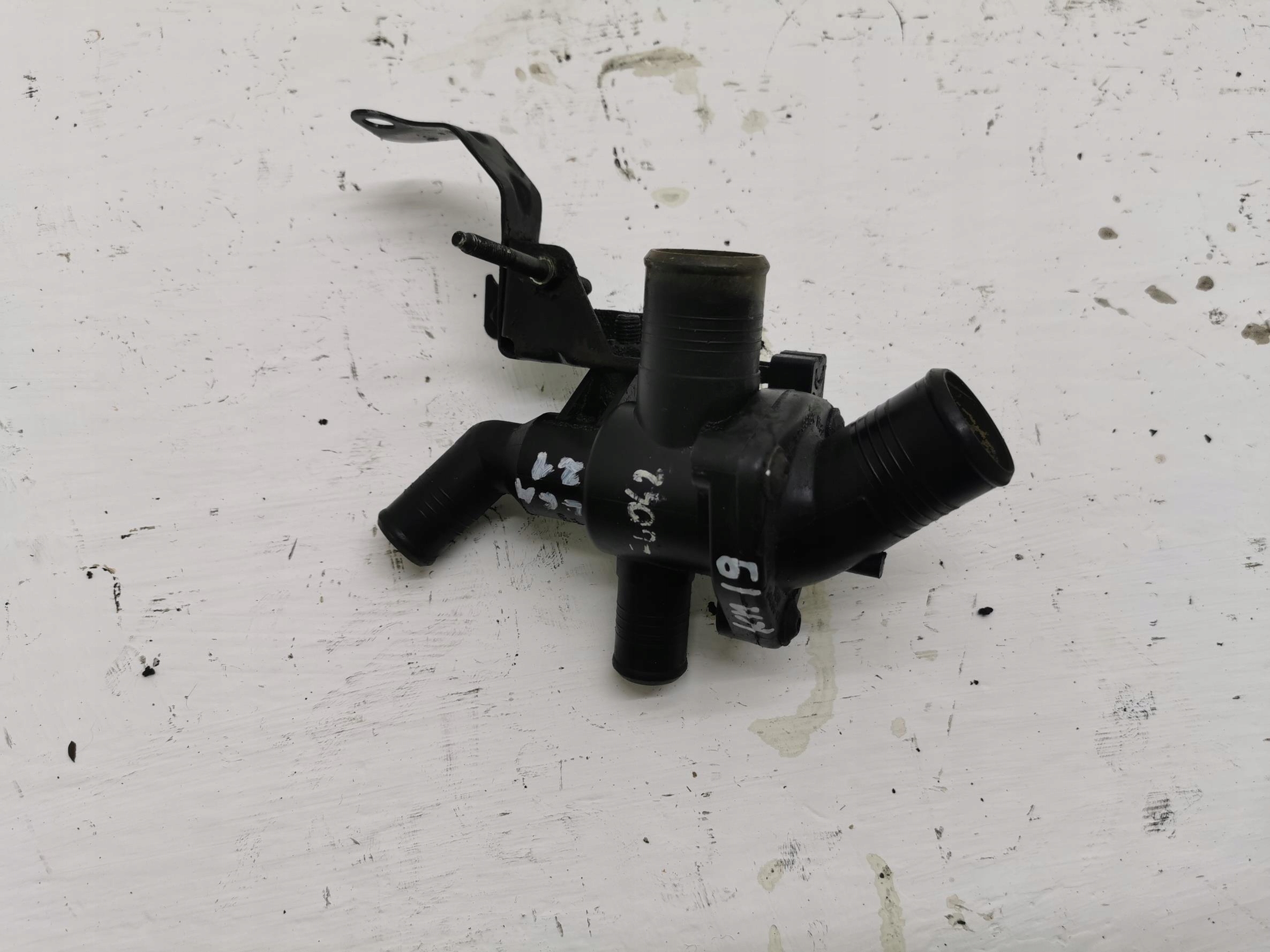 csomag TERMOSTATU FORD TRANSIT MK7 YC1Q-9K478-BA