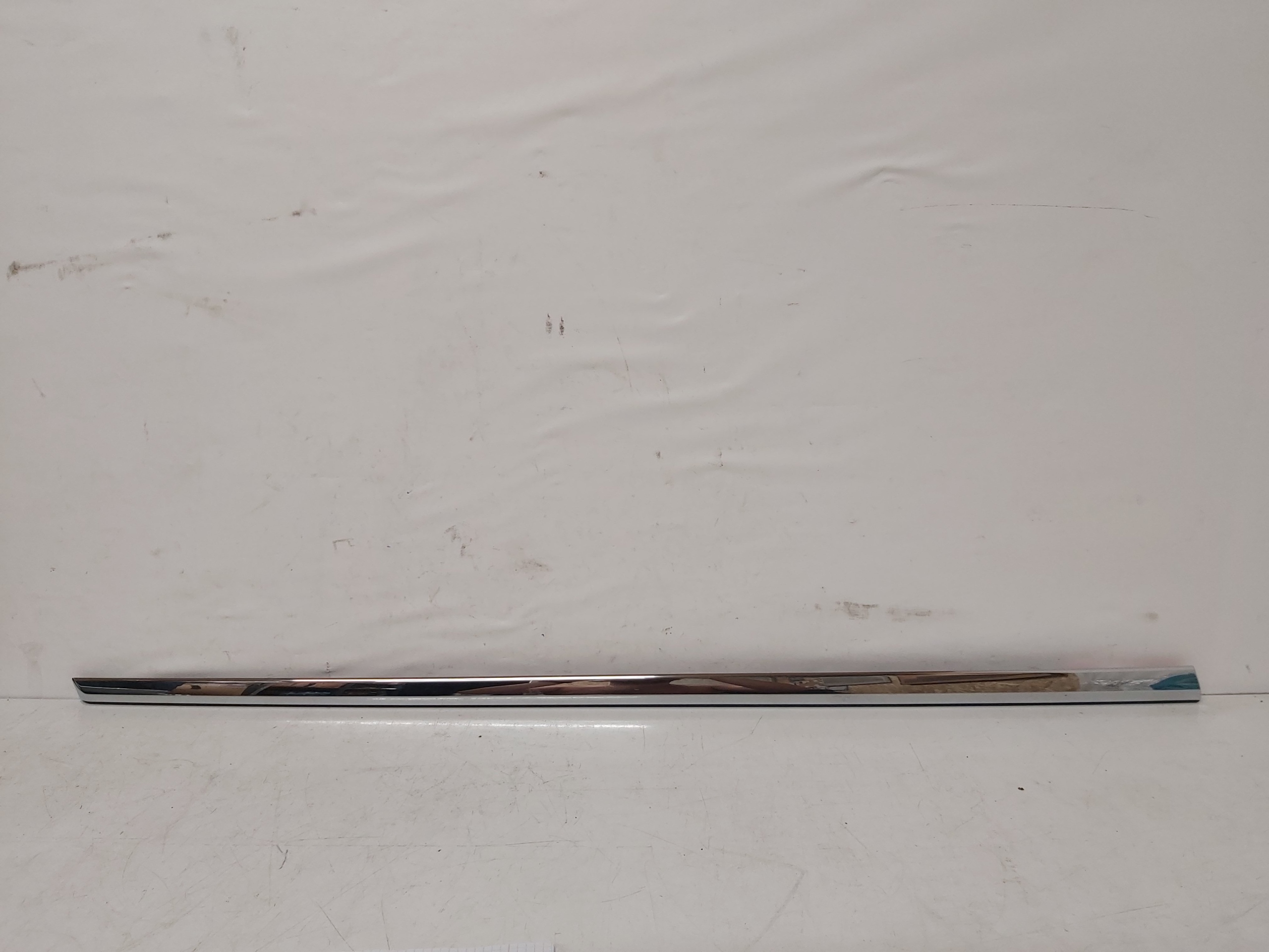 LISTWA CHROM MERCEDES EQE W295 A2956901301 Numer katalogowy części A2956901301