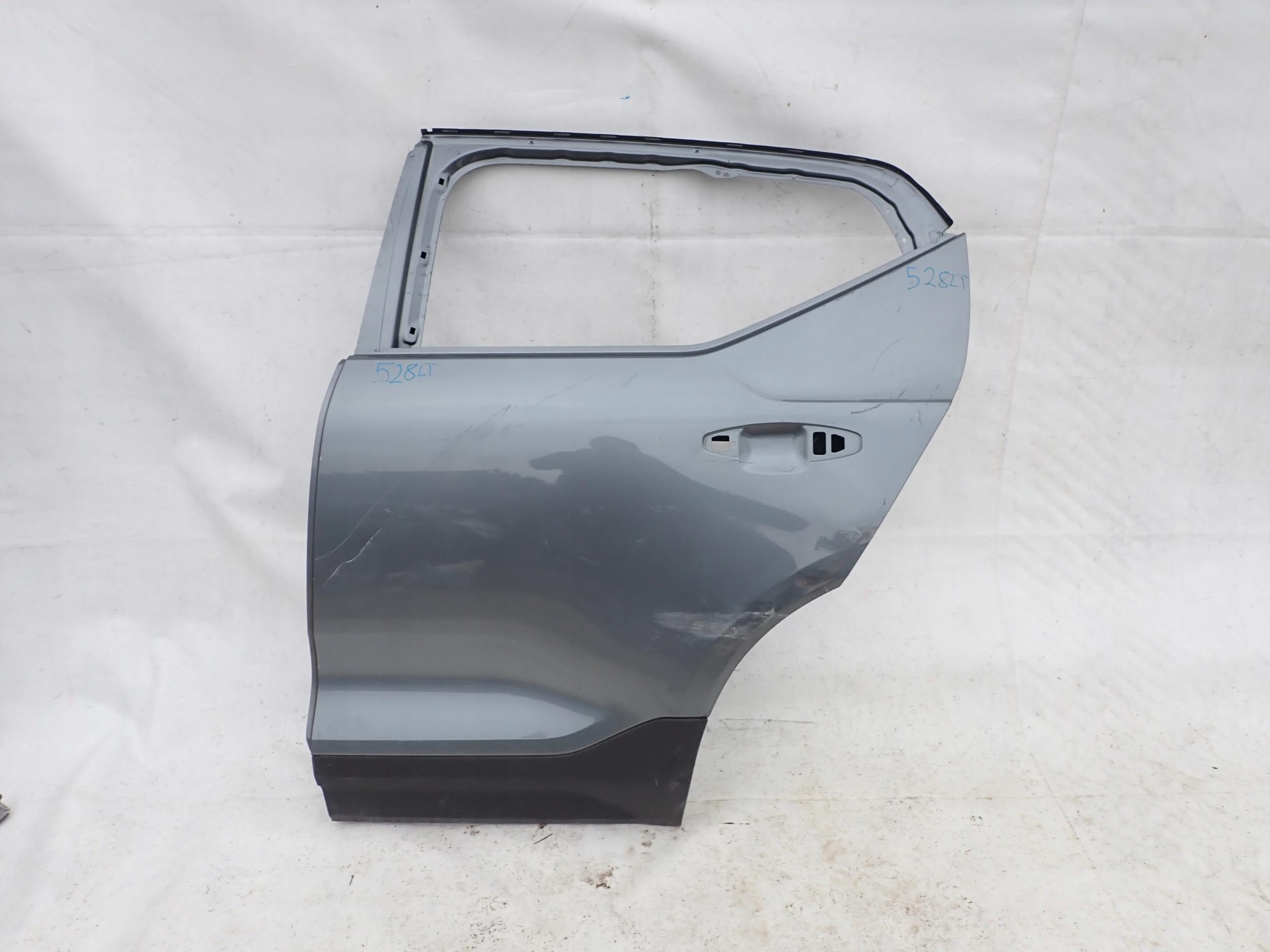 VOLVO XC40 17-> Tür links heck hinten