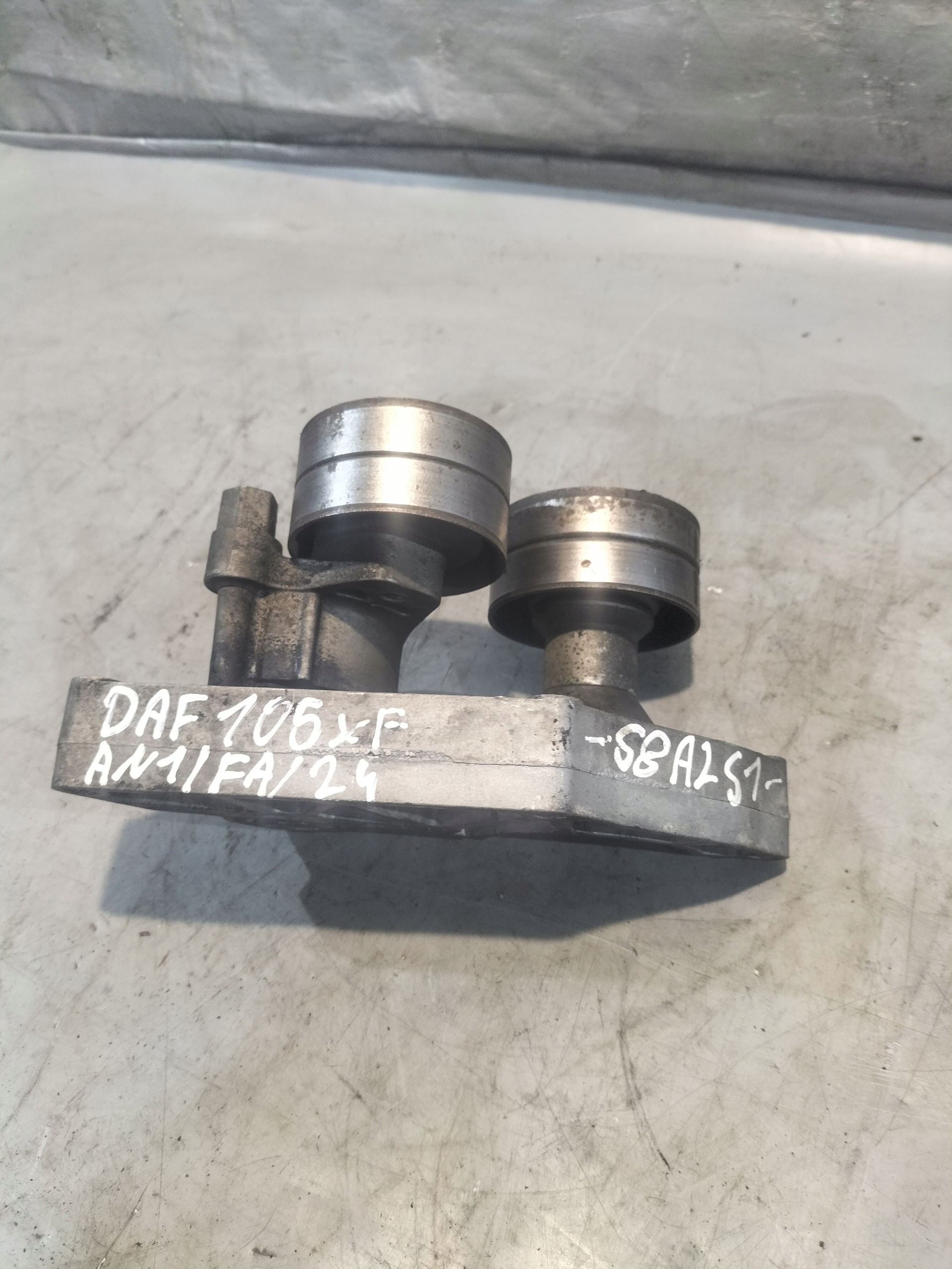 Spanner Riemenspanner Spannelement DAF XF 105