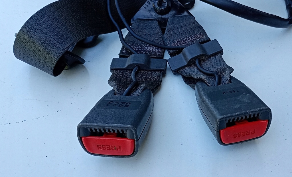 ремни зад Chevrolet SPARK III M300