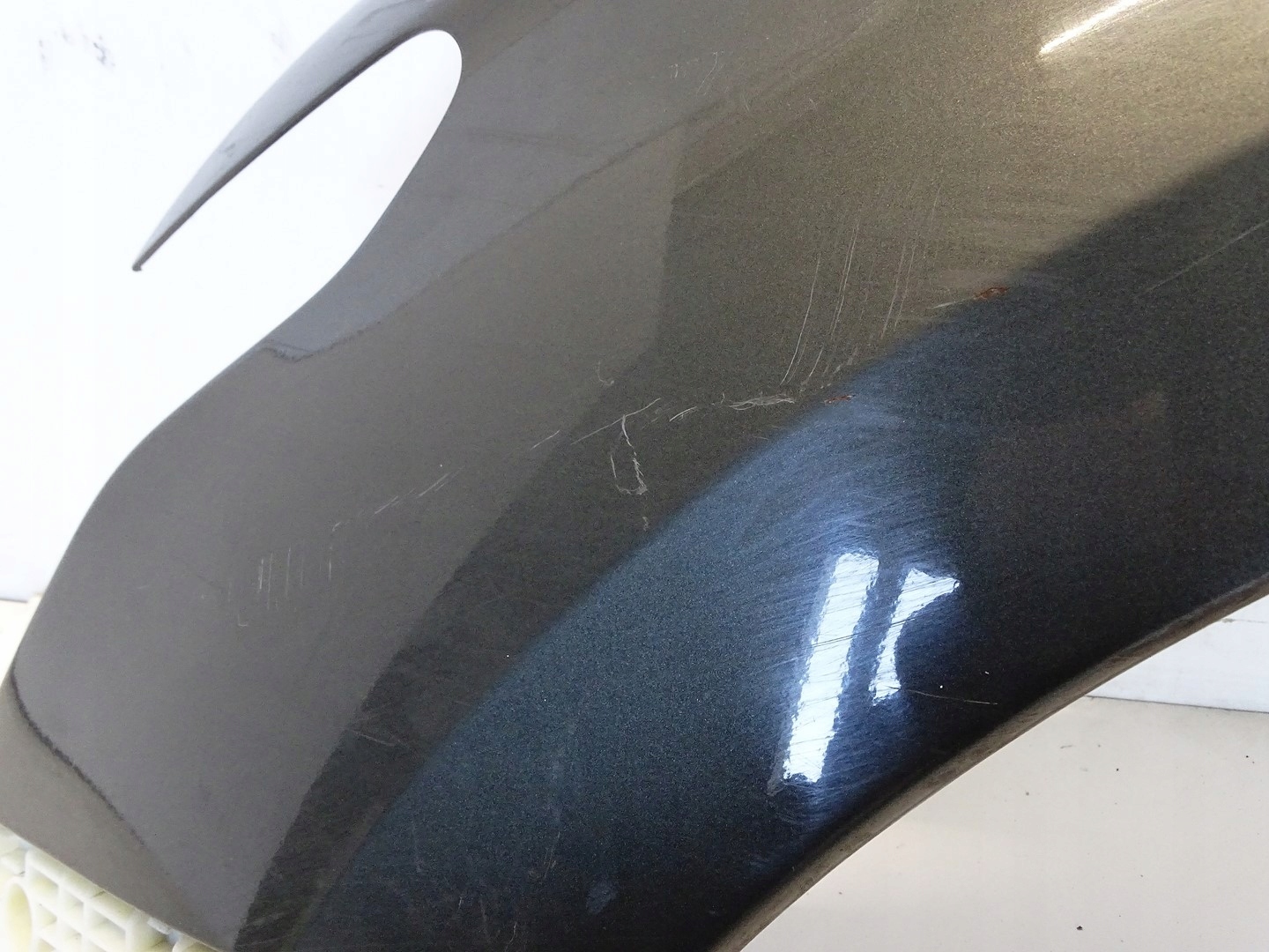 fender left front front MITSUBISHI L200 V 15