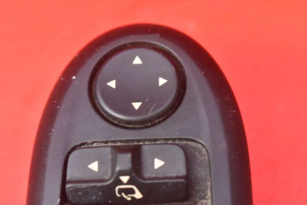 control panel of the window EU 96468704XT PEUGEOT 407 04-10