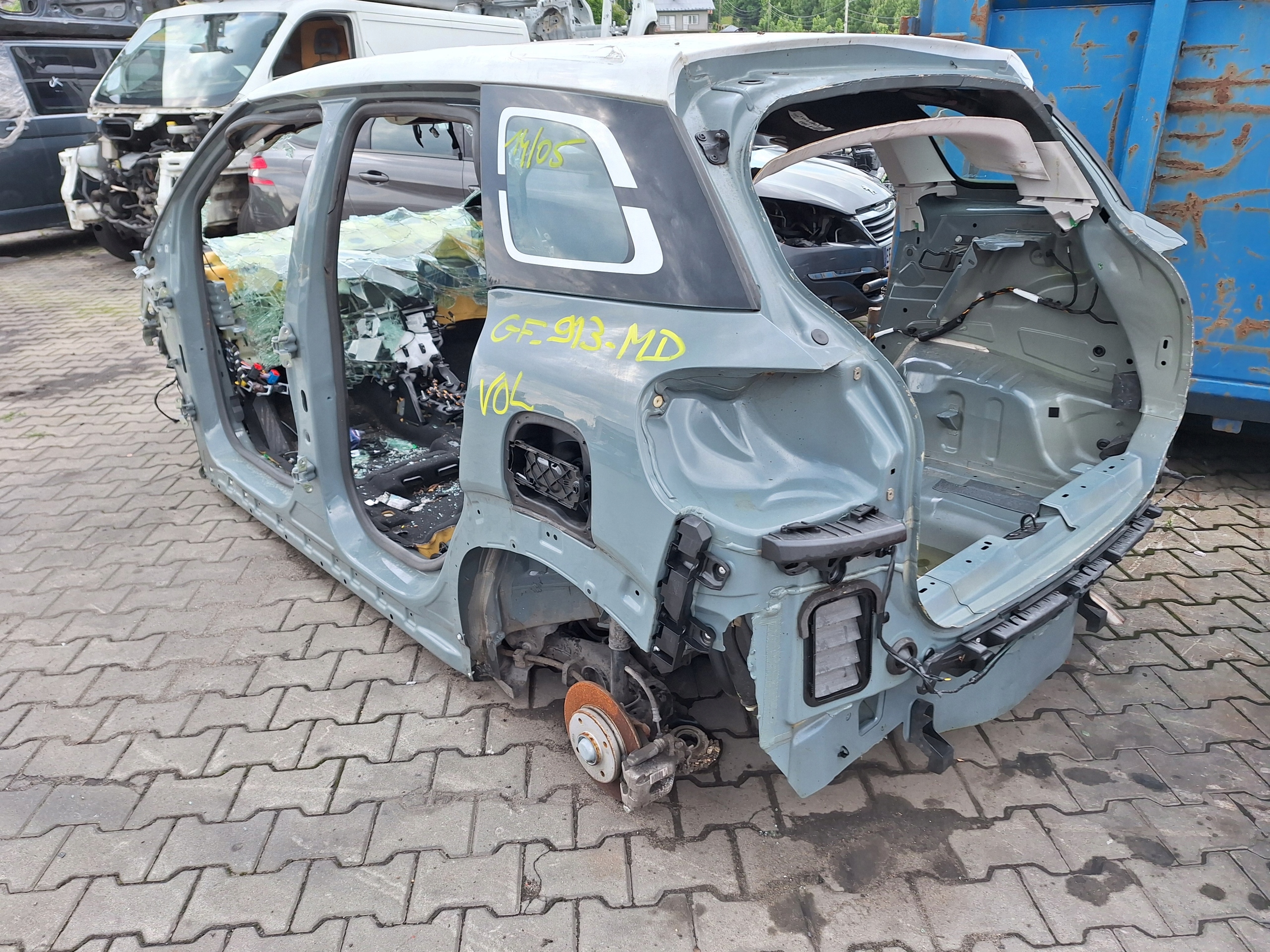 CITROEN C3 AIRCROSS 2R BŁOTNIK PRÓG DUPA ĆWIARTKA PAS TYŁ PODŁOGA WANNA 22r