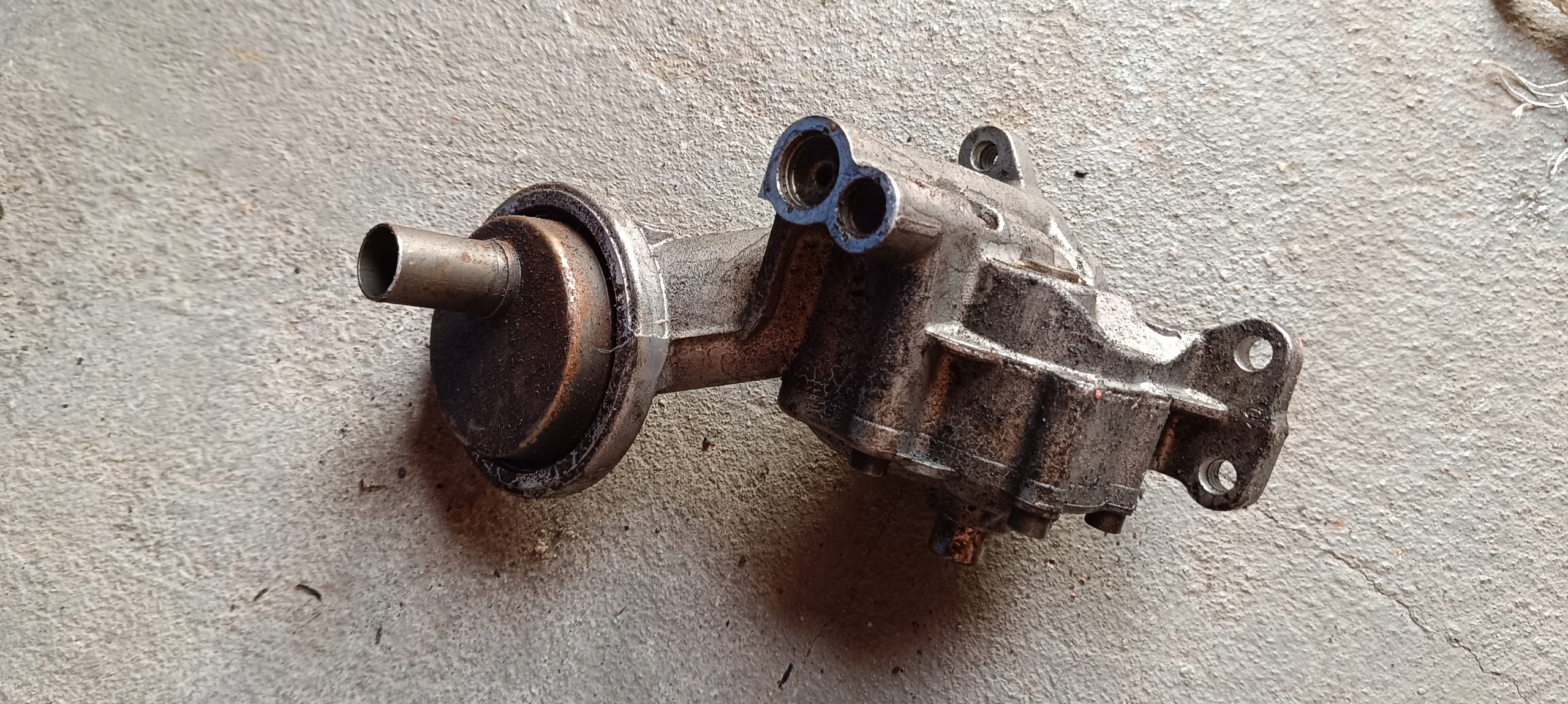 A5 8T Pompa olio motore 3.0 TDI A4 B8 059115105AJ