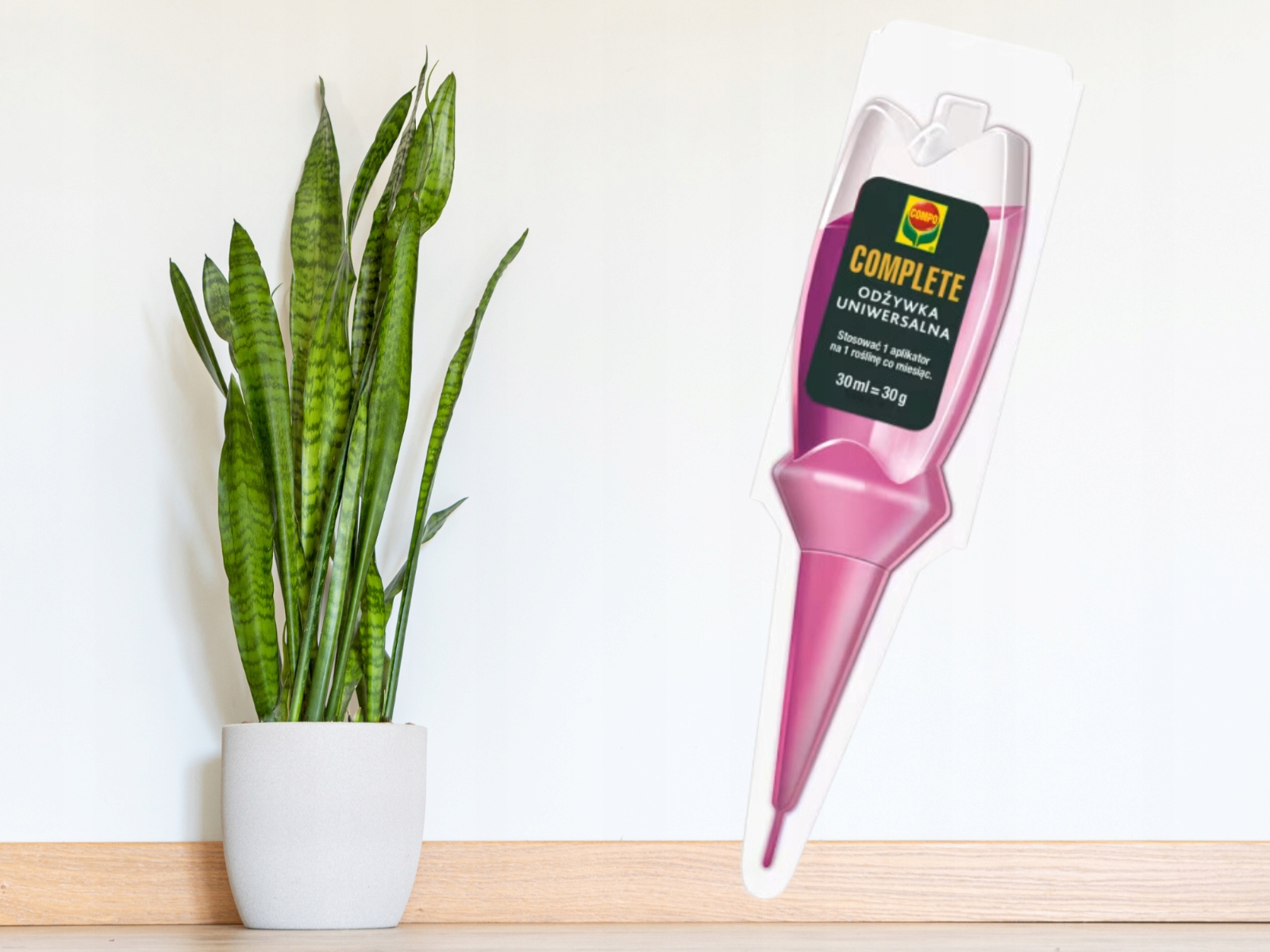 COMPO COMPLETE ODŻYWKA UNIWERSALNA DO WSZYSTKICH ROŚLIN APLIKATOR 30G Rodzaj nawozu wieloskładnikowy