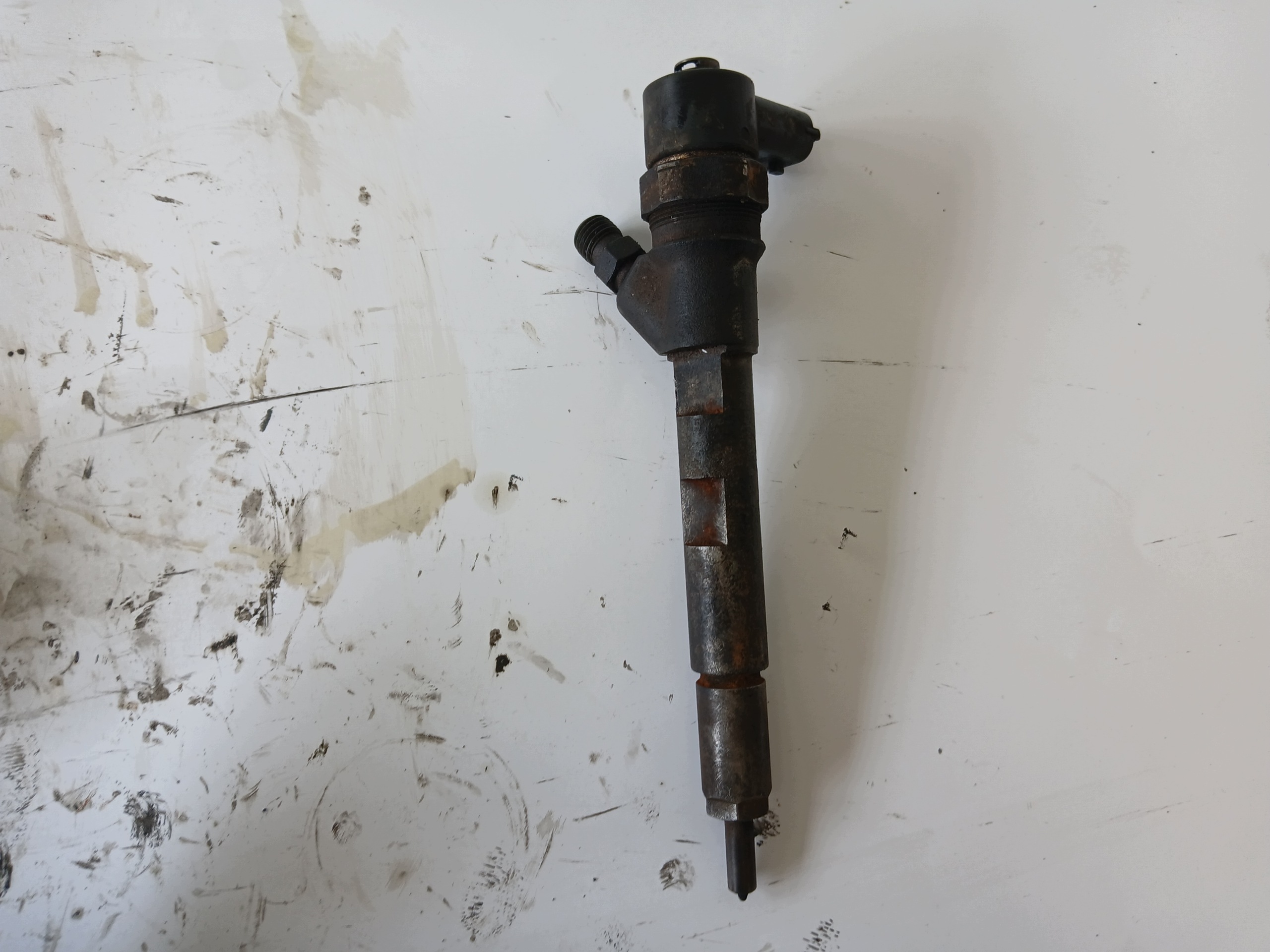 CHRYSLER VOYAGER IV 2.5 CRDI injector 0445110059