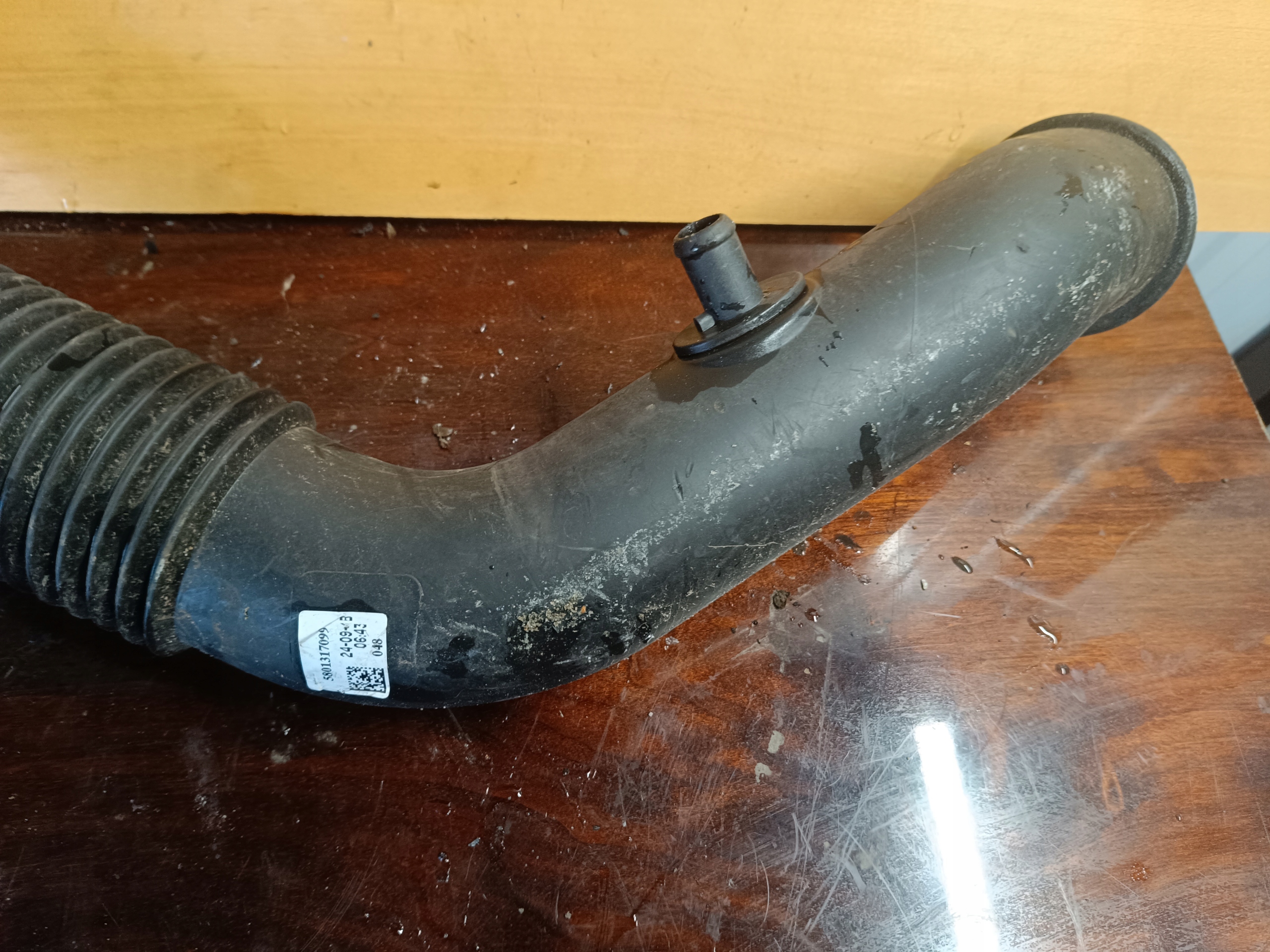 pipe tube IVECO DAILY 14- 5801317099