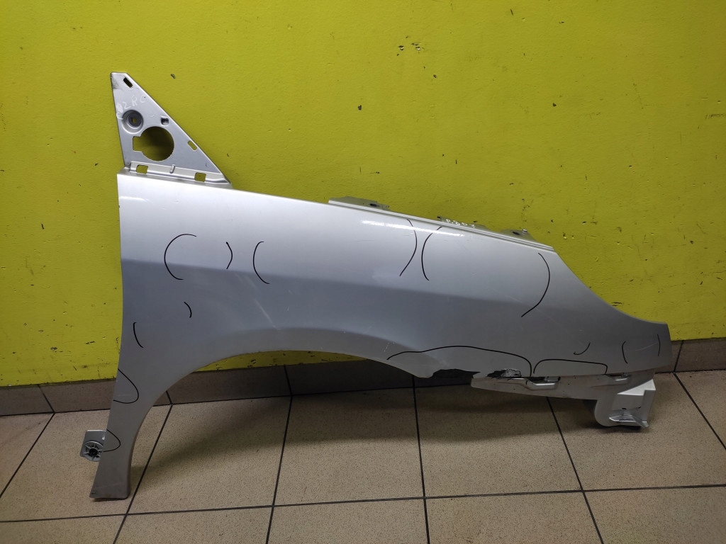 PEUGEOT 807 fender right front LAKIER EZRC