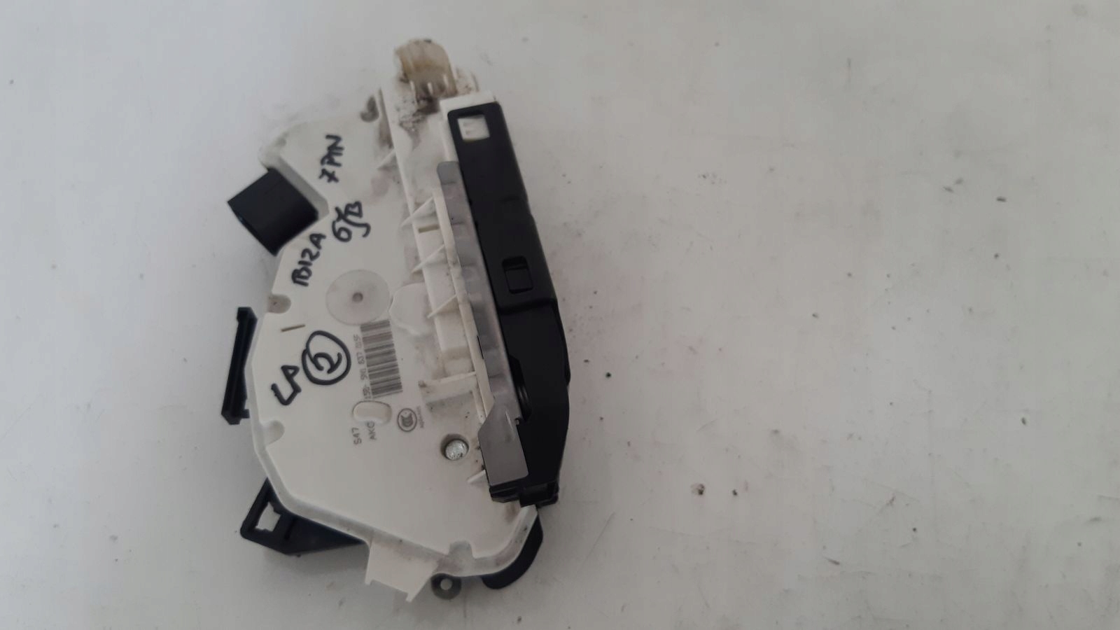 lock door front front left Seat Ibiza 6J 1,2 TSI LIFT