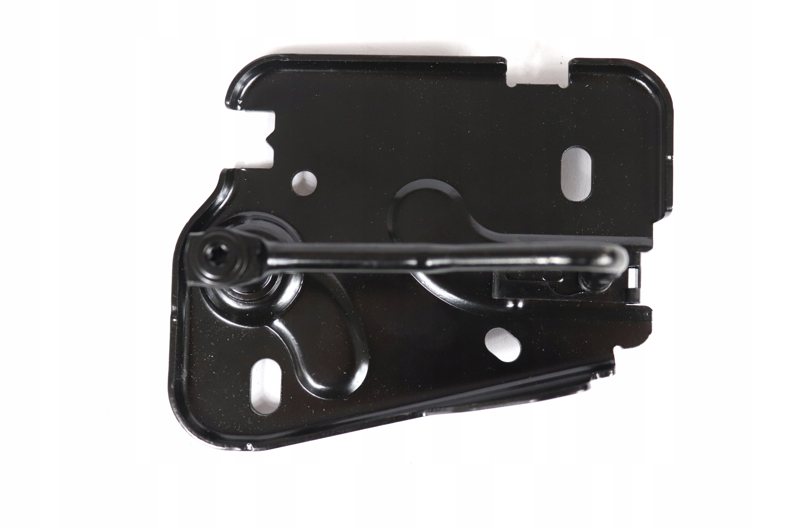 80A823185C - Болт ручка замка капота передний левый AUDI Q5