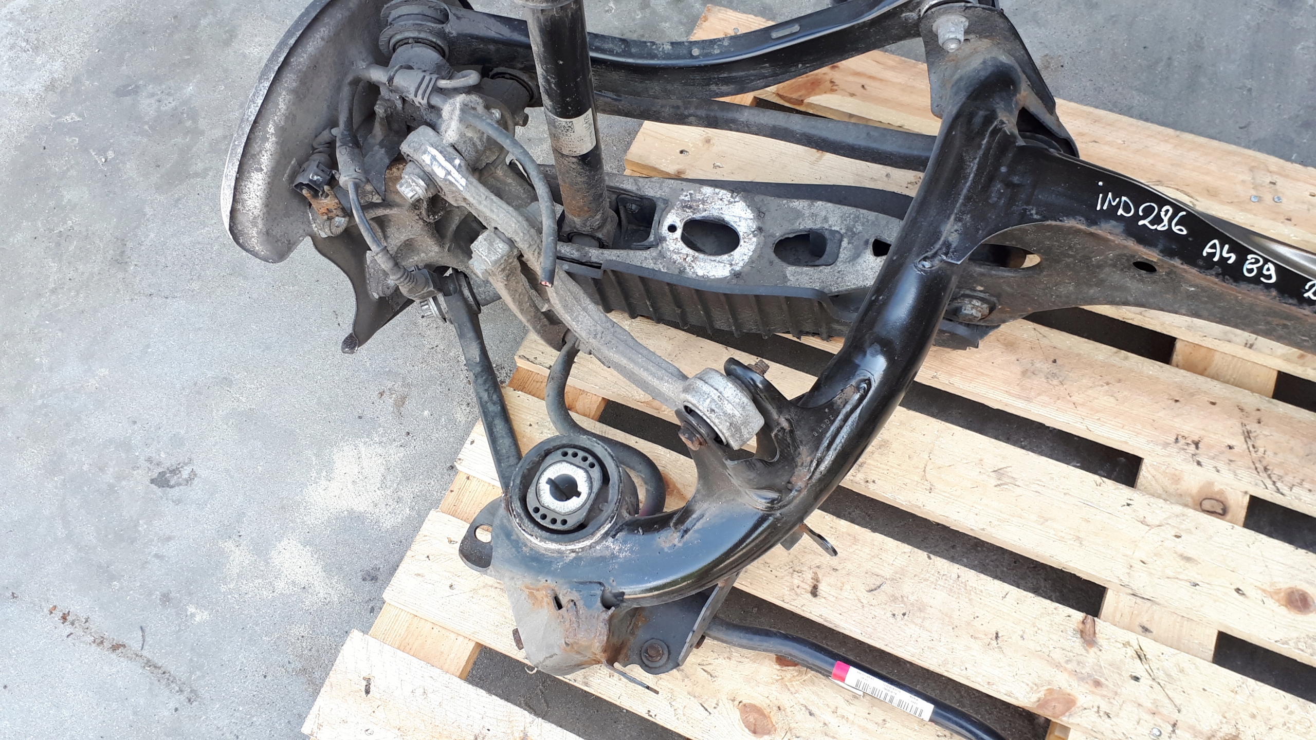 A4 B9 8W träger Achsträger heck Vorderachsträger Achsträger A5 8W