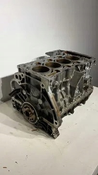 Blok Silnika Wał BMW E87 E90 E91 N46 318i 320i N46 Producent części BMW