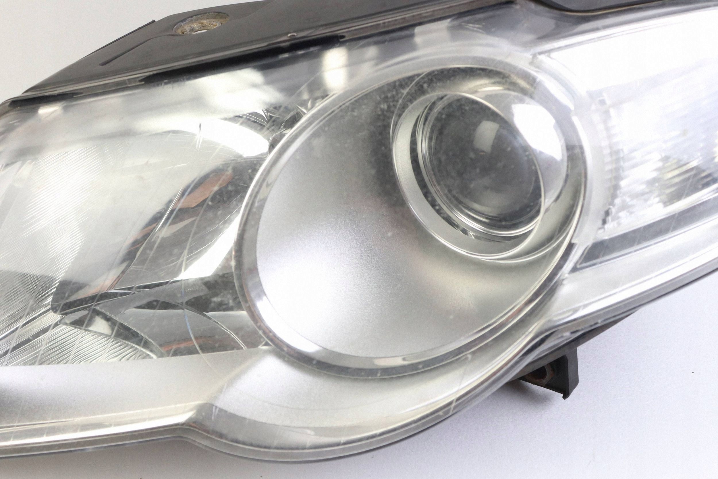 VW PASSAT B6 light front left front EUROPA