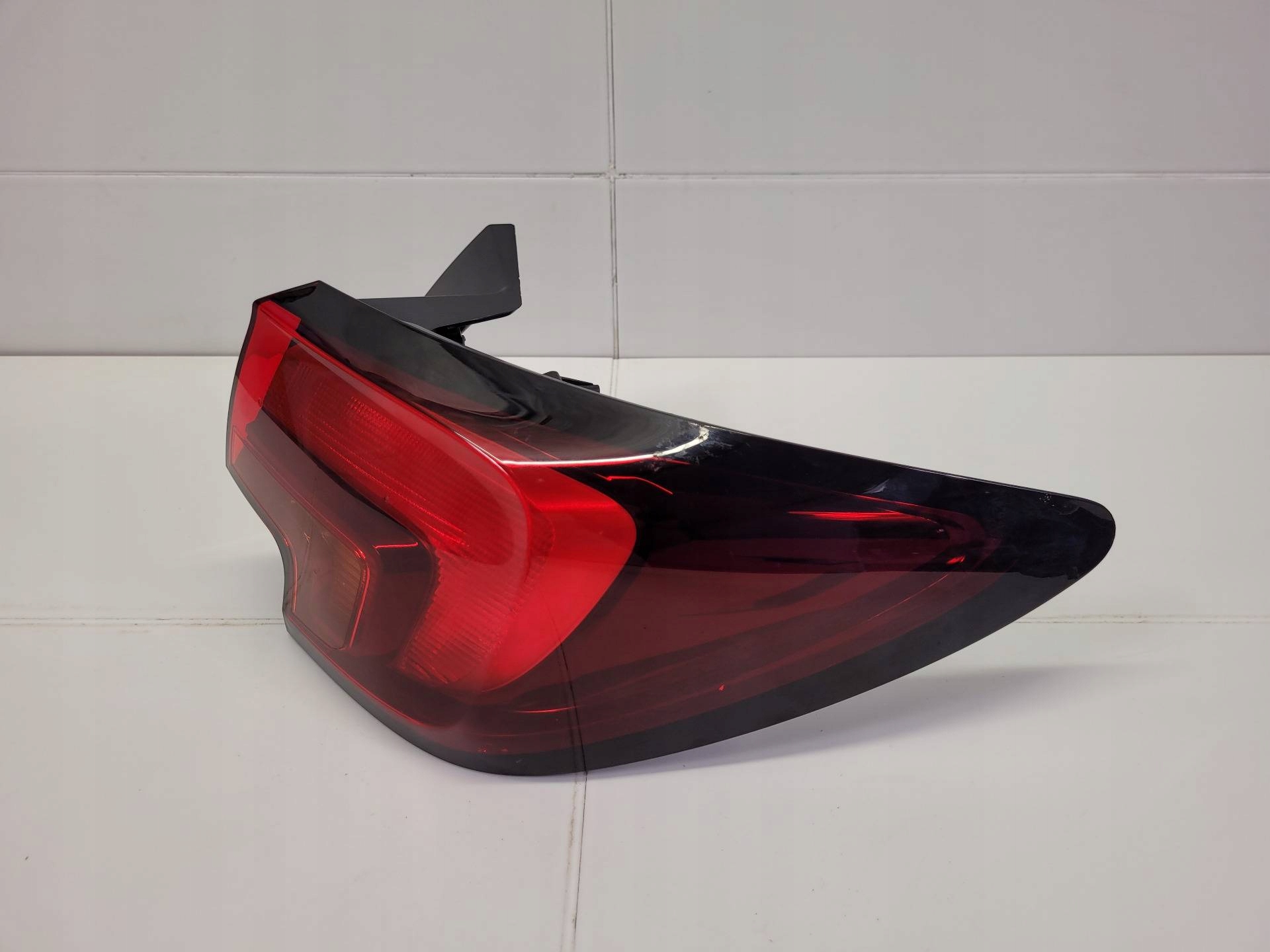 Licht hinten rechts Seite Opel Astra K 2017 5110