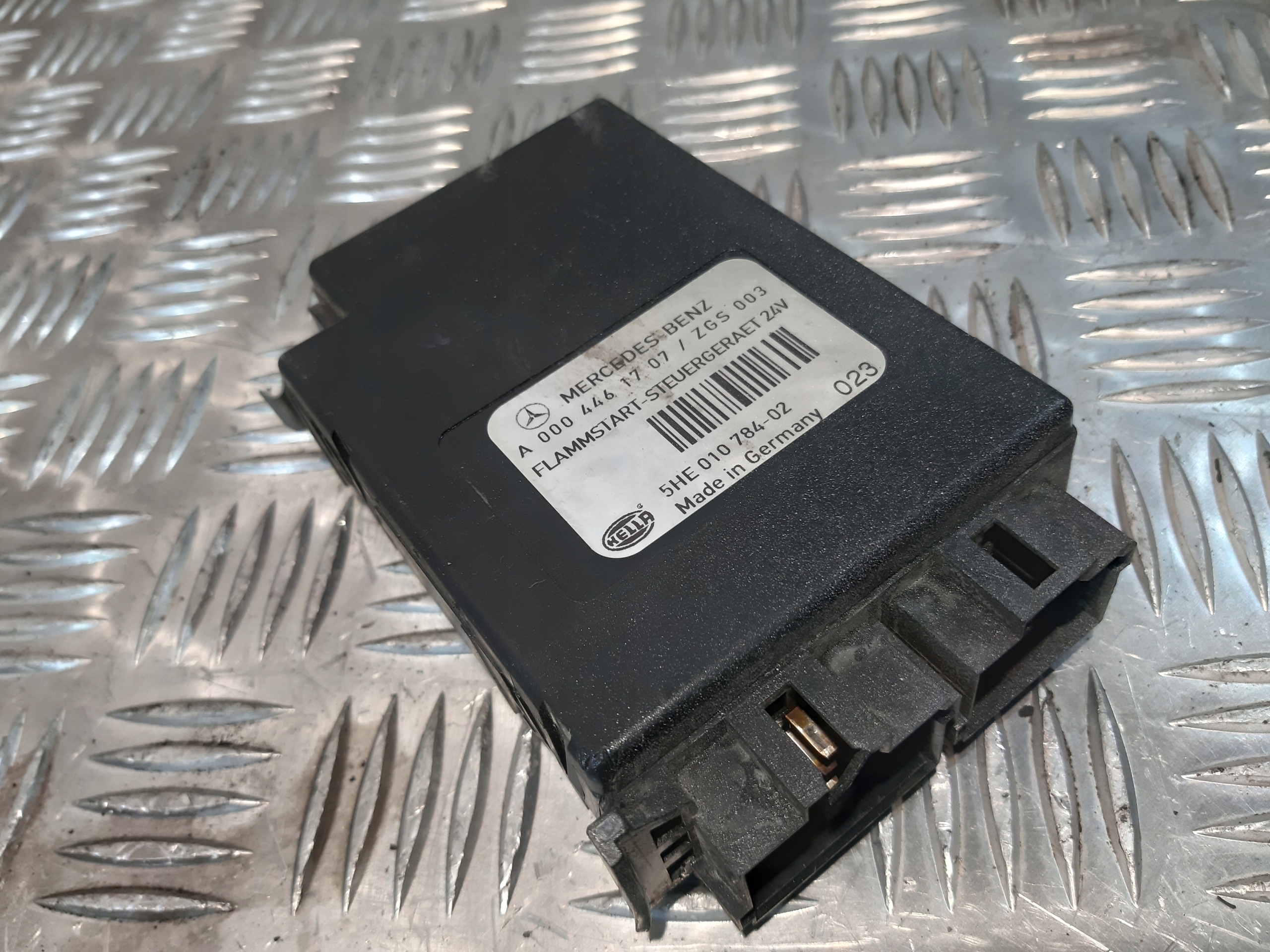 module control unit MERCEDES A0004461707 HELLA ZGS 003