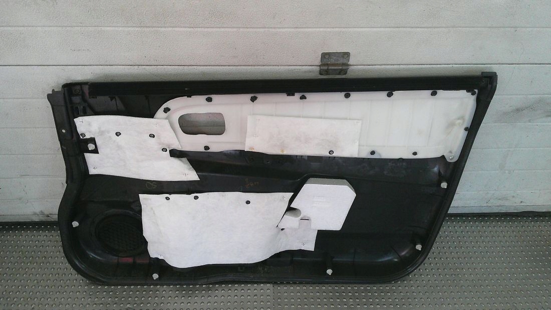панель стекл jaguar XR83-15A656-A