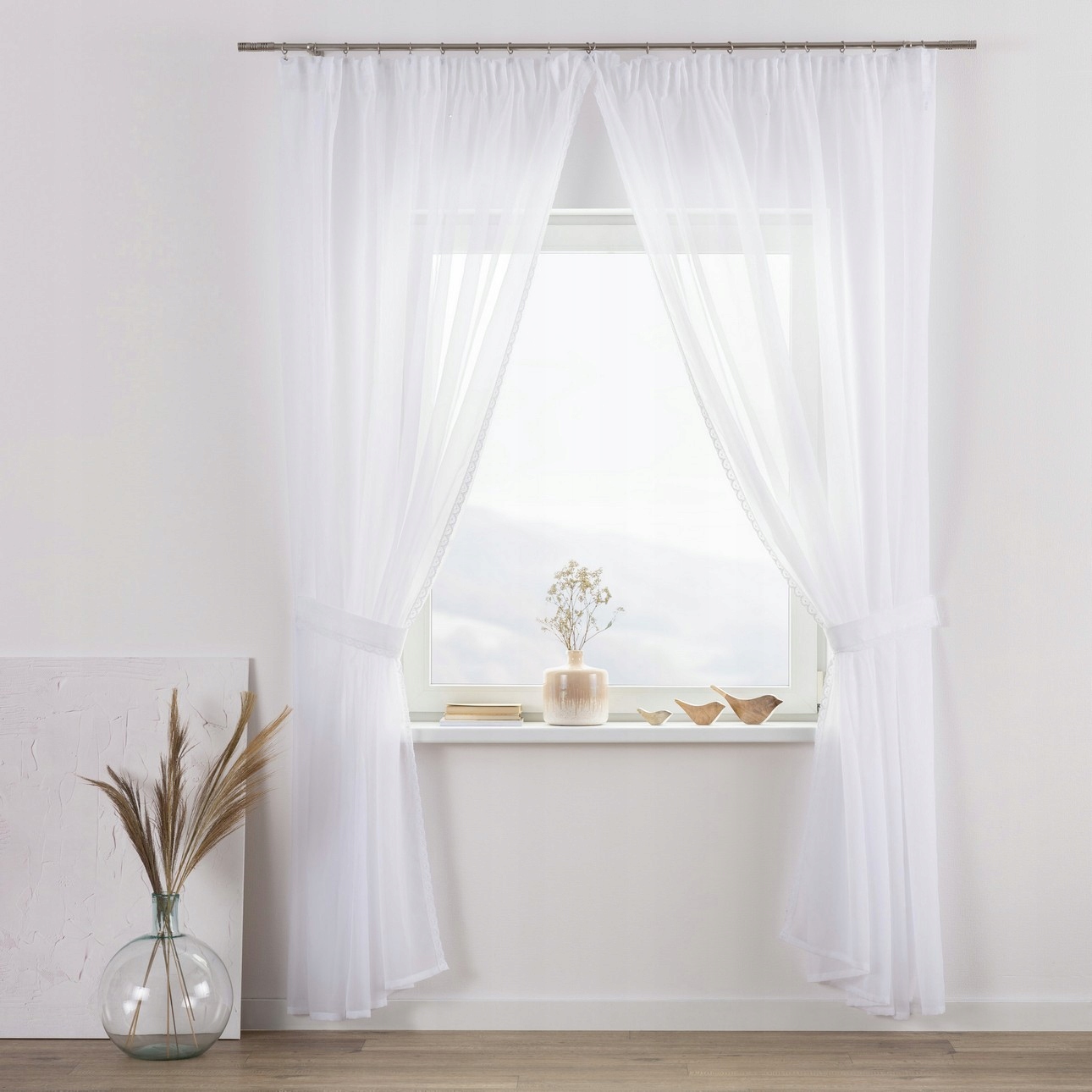 Dekoria Záclony s krajkou Lily 2 ks dlouhé bílé