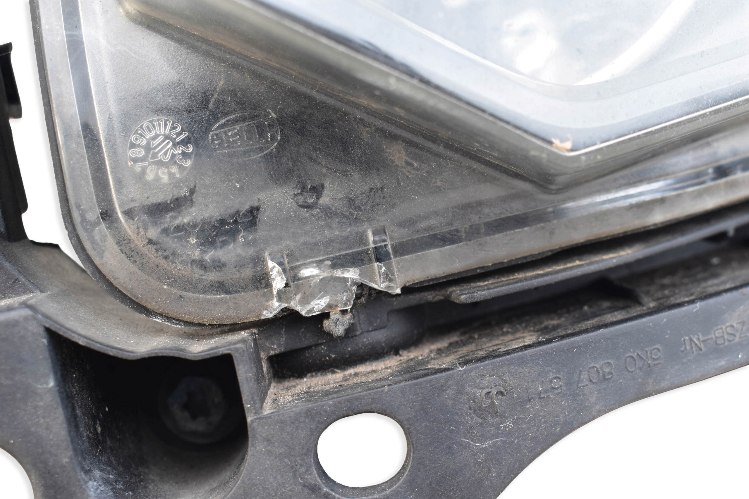 light left front VOLKSWAGEN GOLF 6 VI 2012r. 5K2941005H UK