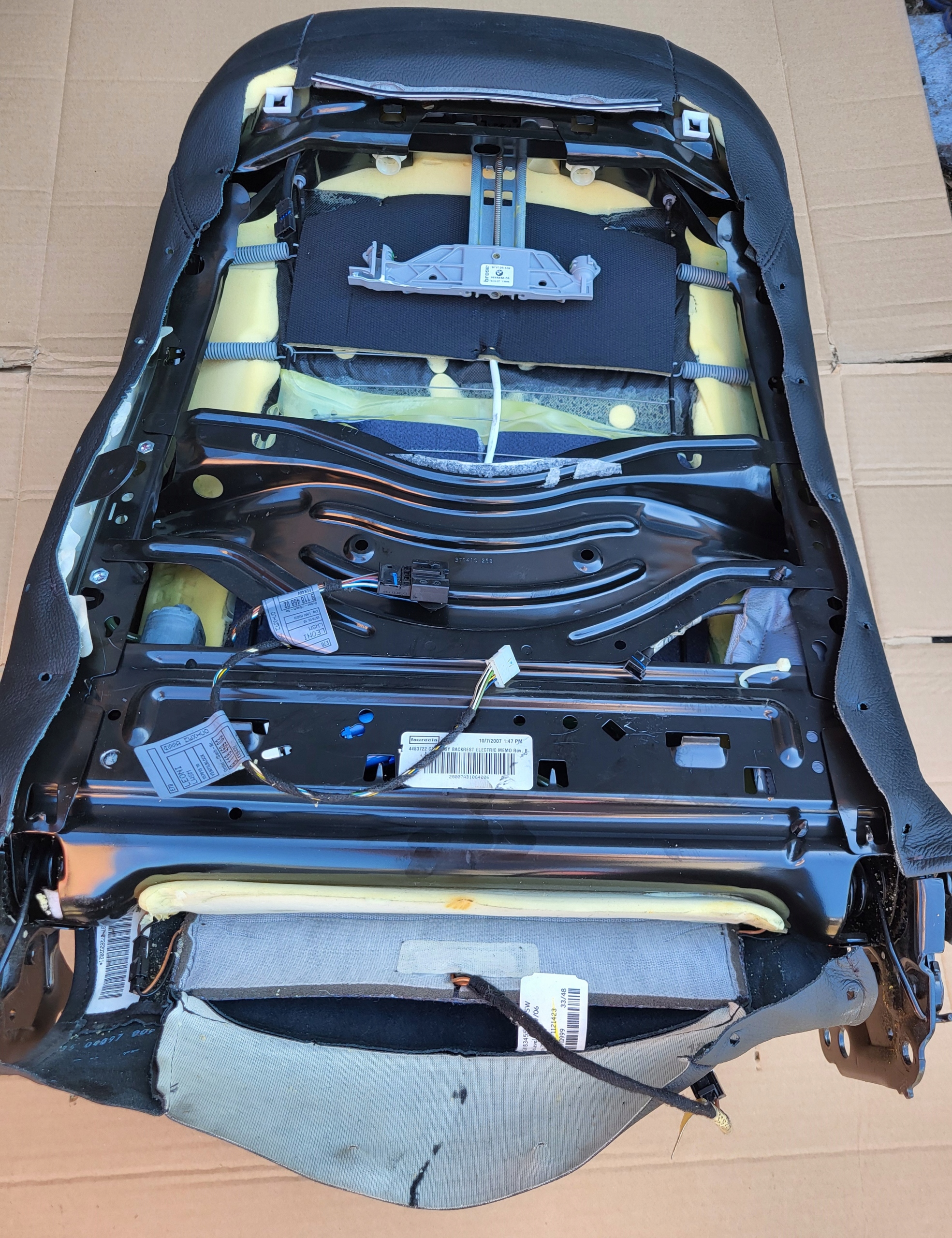 диффузор кресло передний левый BMW X5 E70 X6 E71 кожа oe европа
