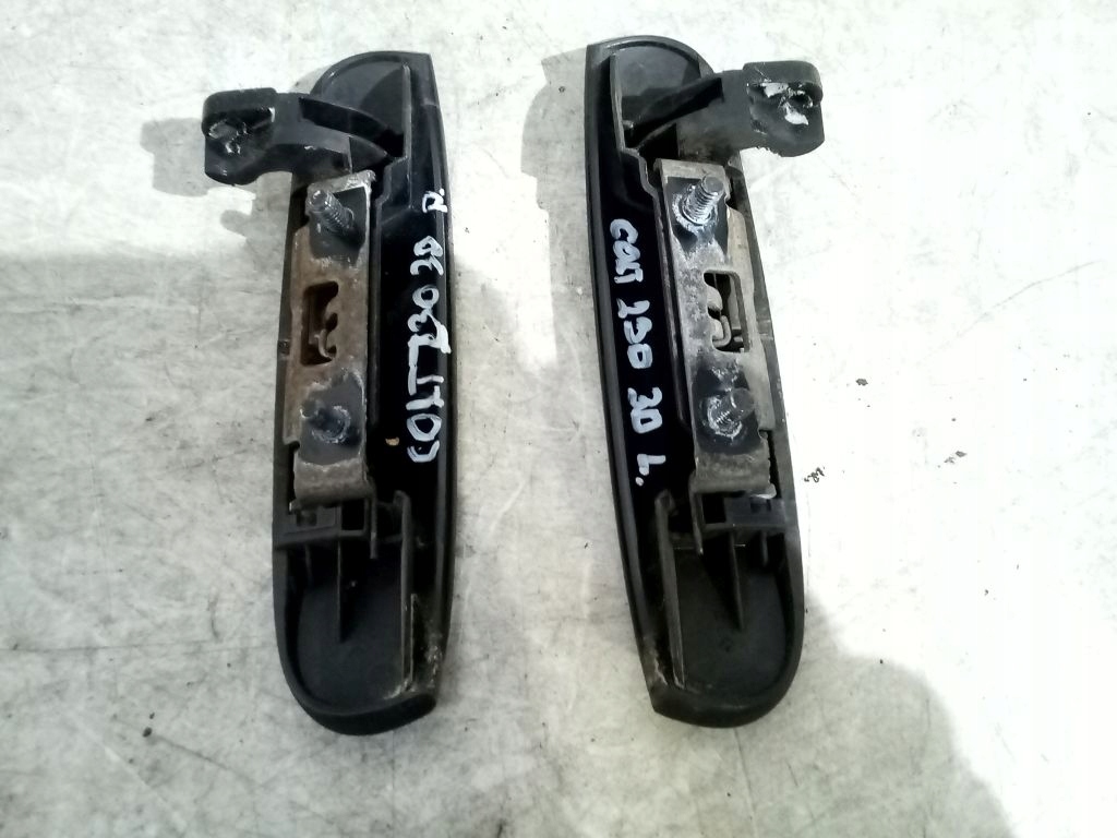 Mitsubishi Colt Z30 handles exterior front right and left