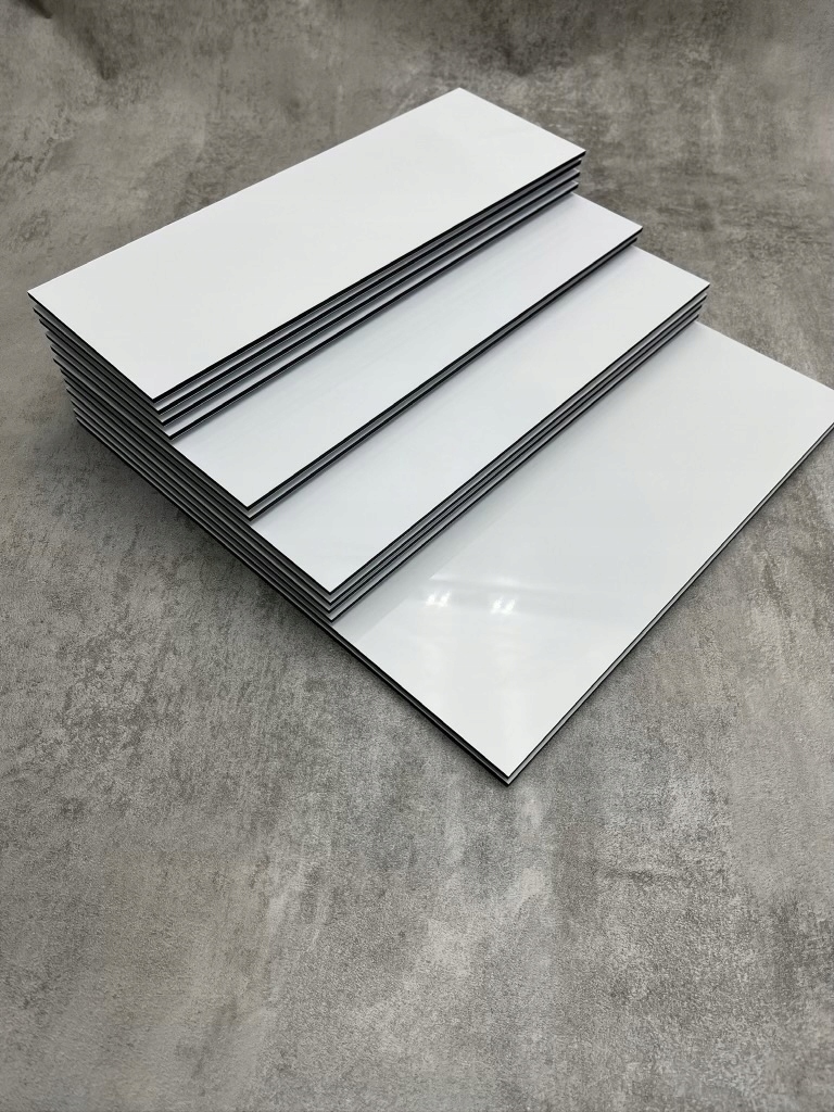 Levně Patery na sladký stůl Set Bílý Lesk