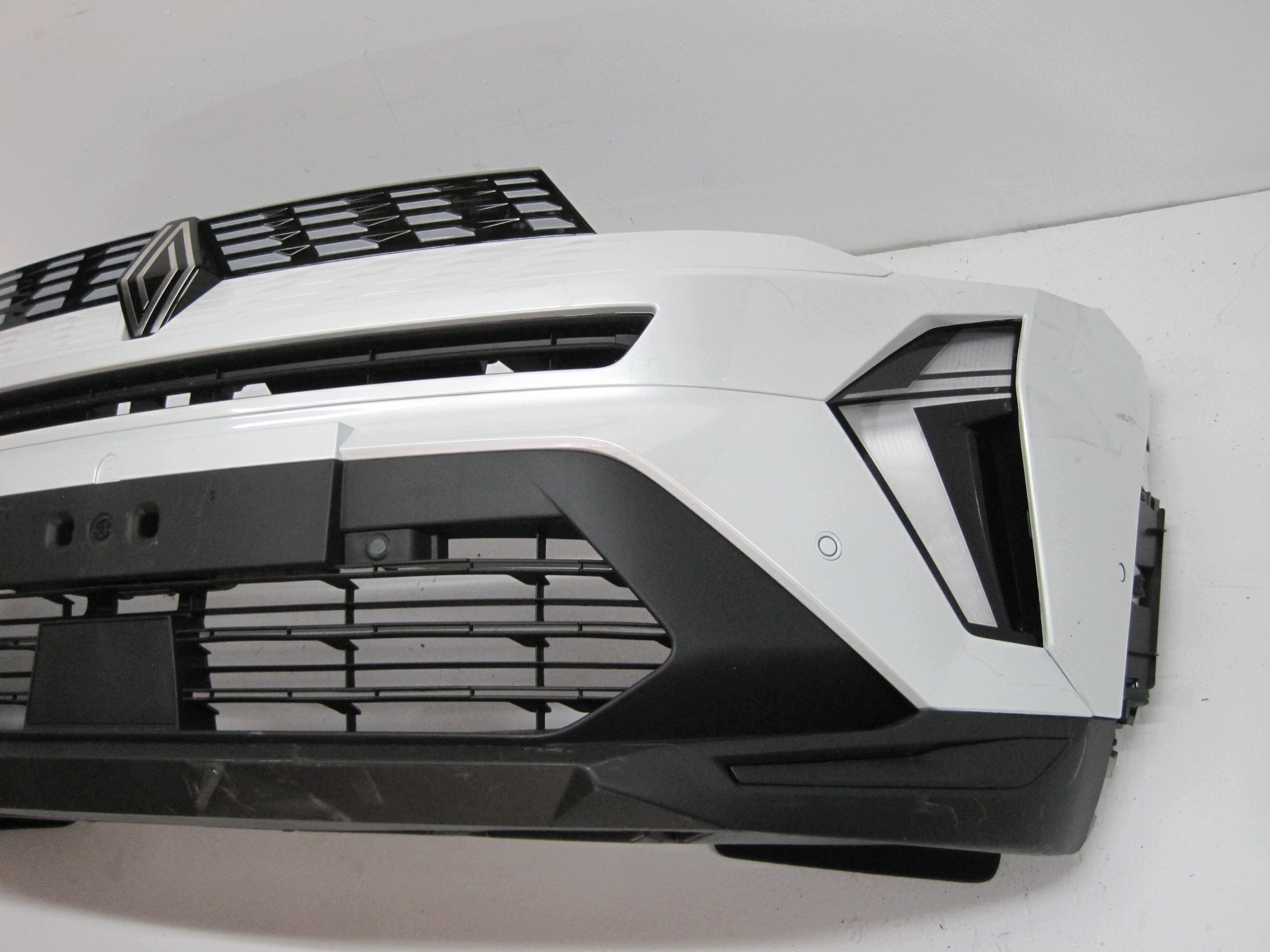 bumper RENAULT SYMBIOZ 6 PDC front front