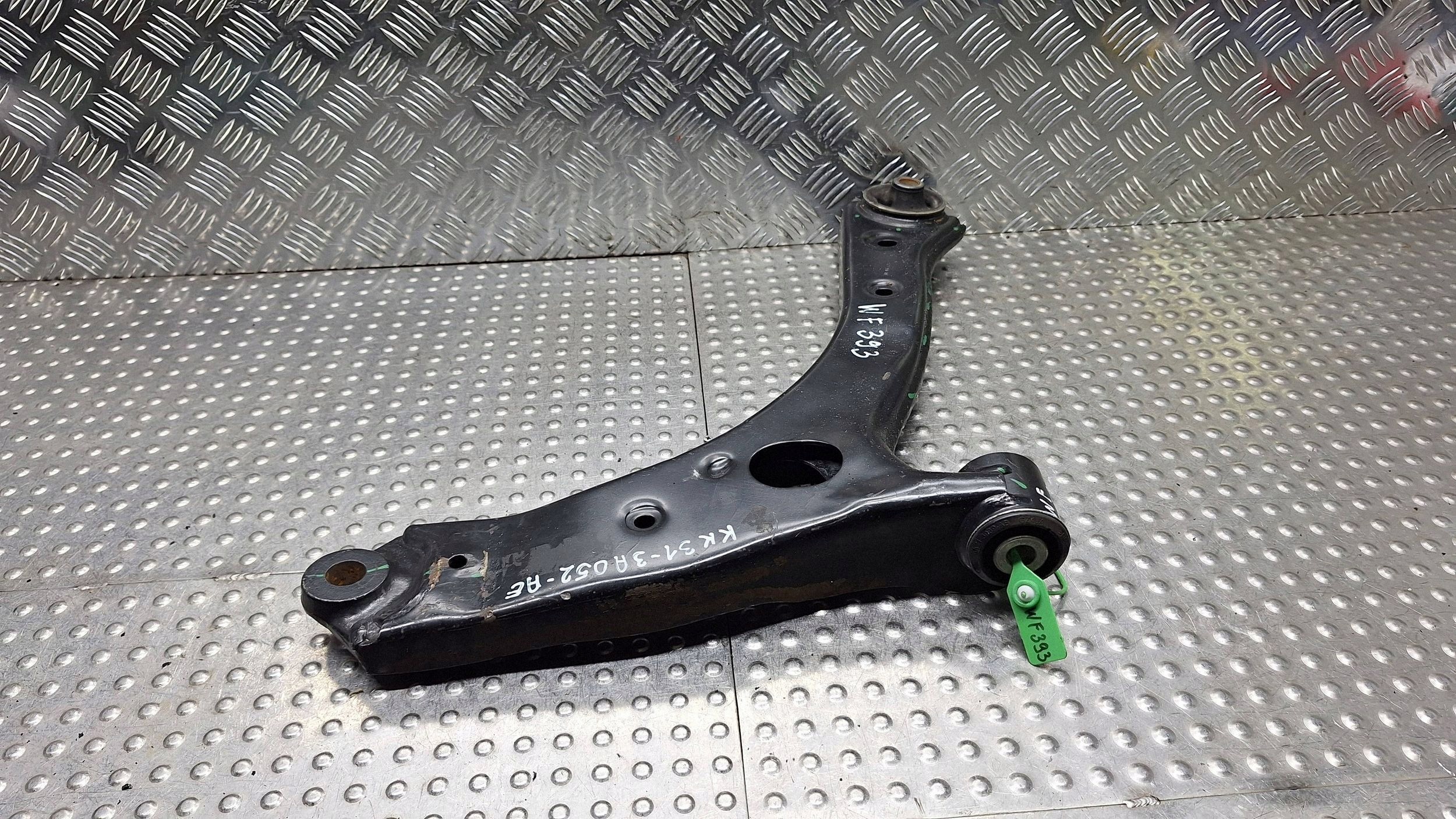 arm right front KK31-3A052-AE FORD TRANSIT MK8 LIFT
