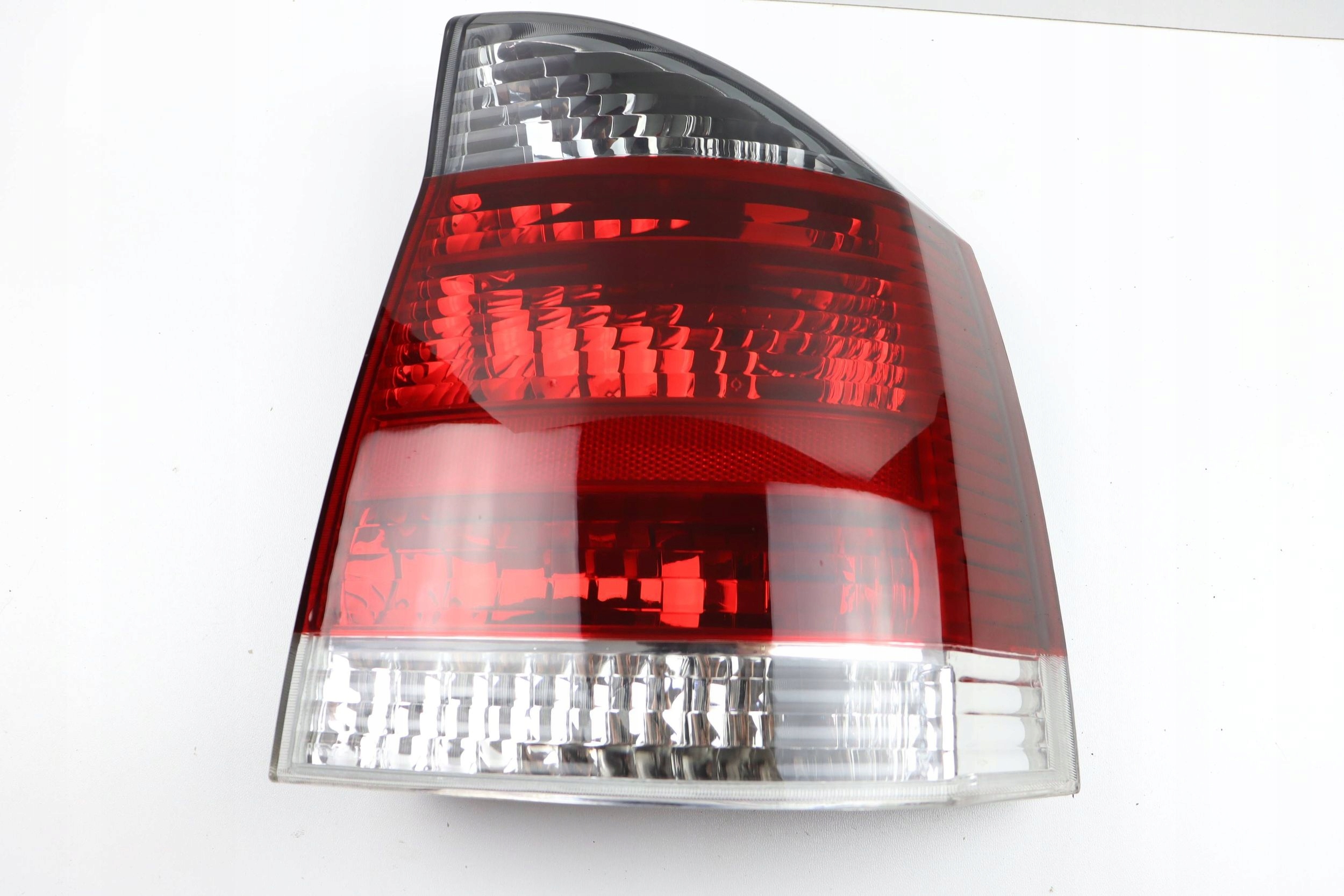 OPEL VECTRA C light right rear part rear sedan HATCHBACK EUROPA