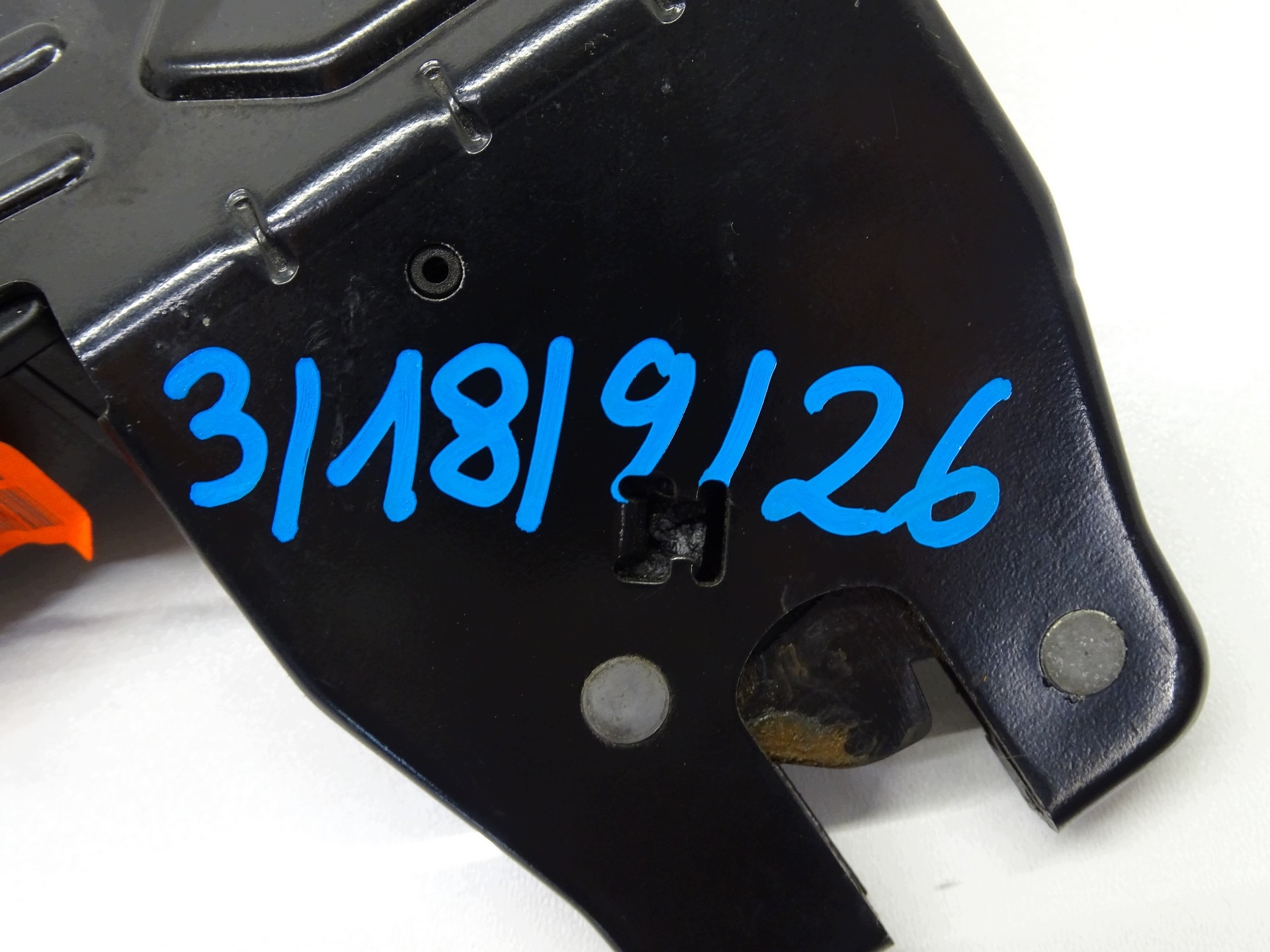 lock bonnet rear part BMW X6 E71 7114612