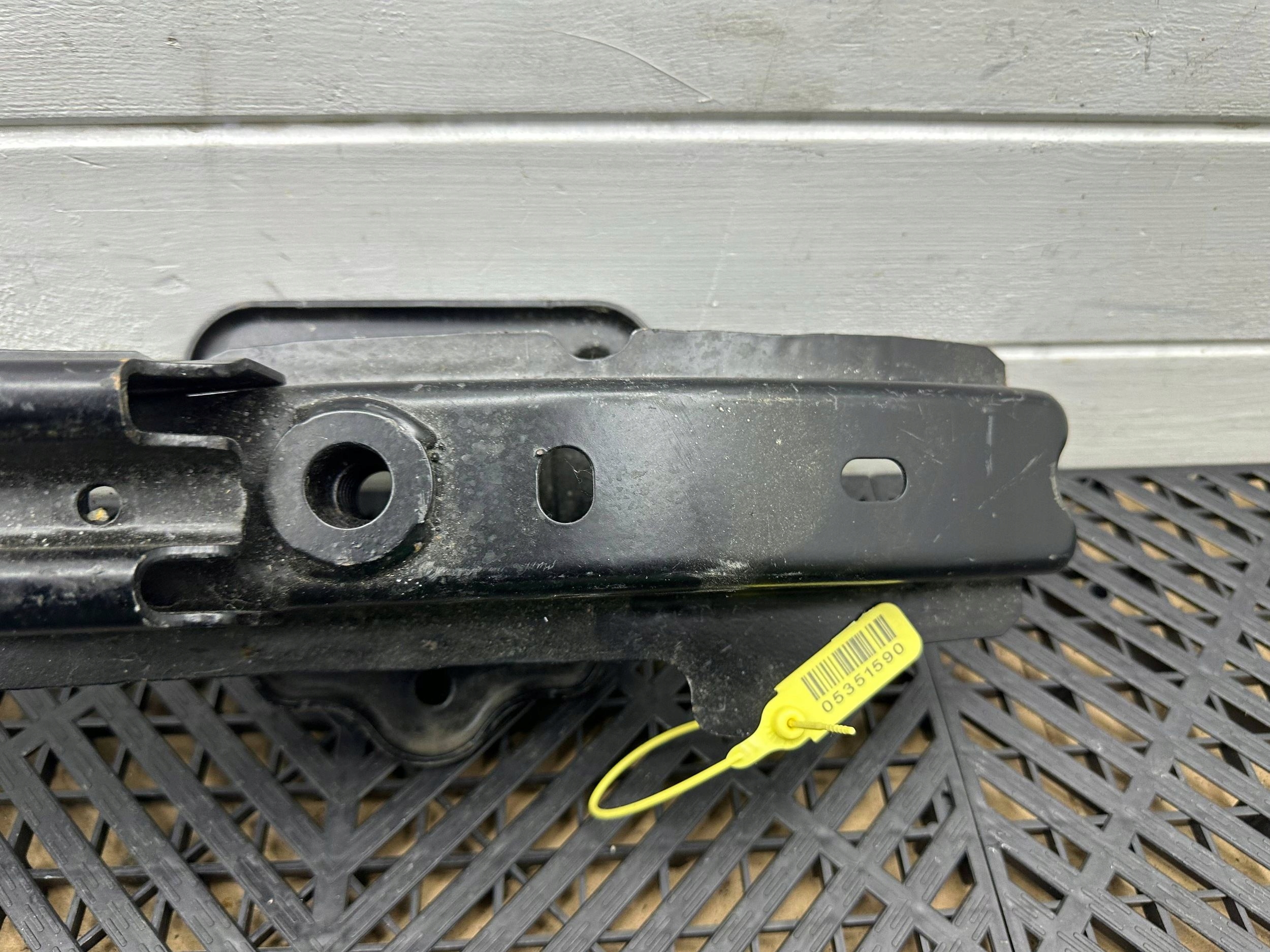 TRAVERSA paraurti posteriore BMW 1 E81 E87 7058465