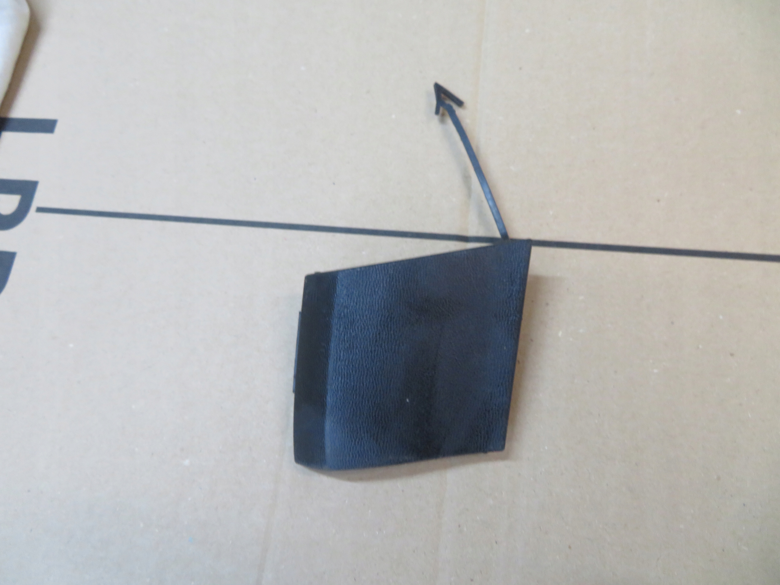 A2538850700 - Мерседес GLC X253 в 253 A 2538850700 заглушка AMG