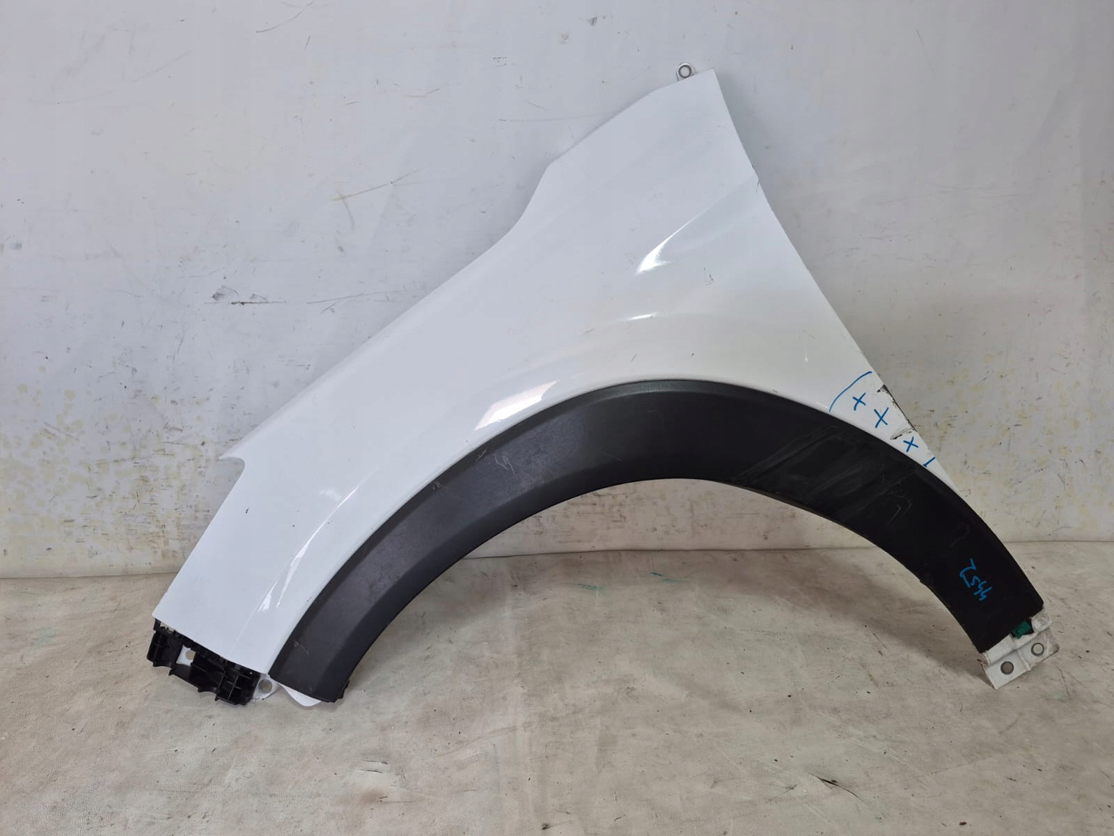 HYUNDAI TUCSON III 3 15-20 fender front front left