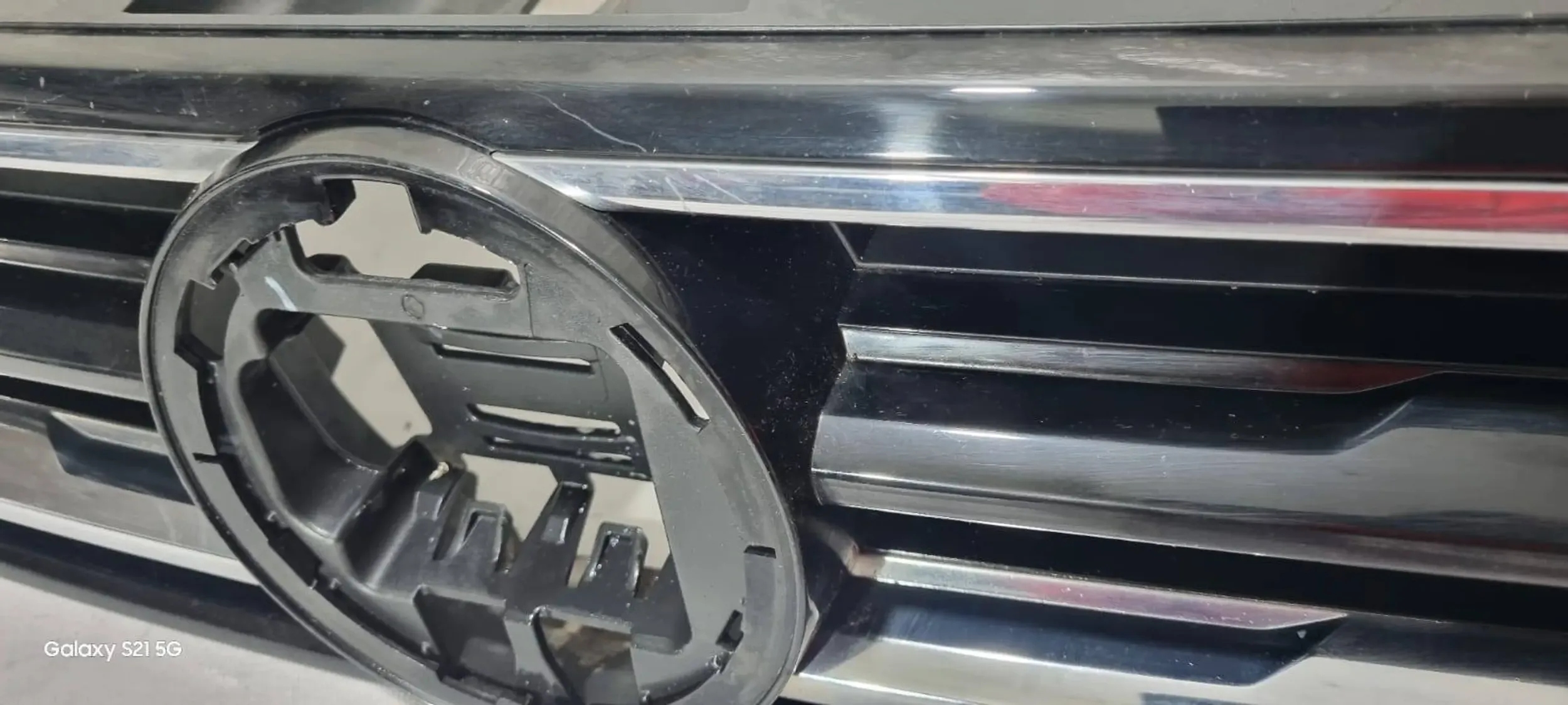 VW Tiguan Kühlergrill FRONTGRILL Kühlergitter - Thumbnail 3