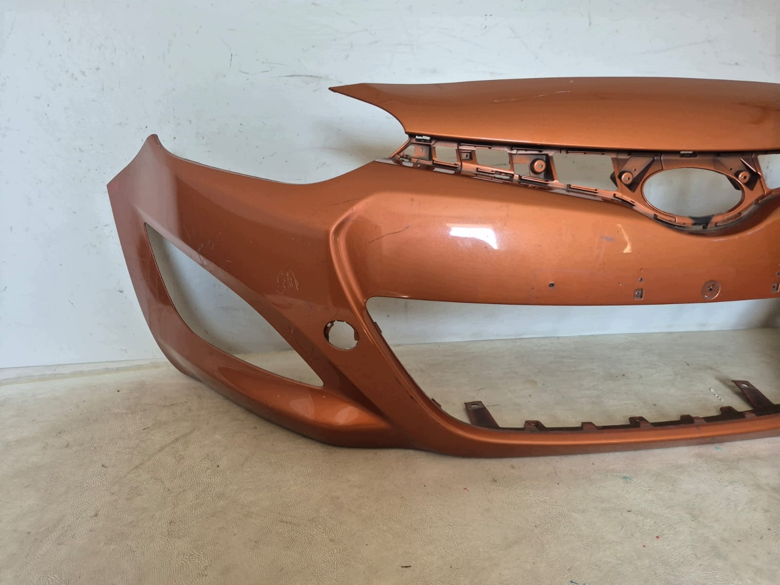HYUNDAI I20 and 1 LIFT 12-14 bumper front front