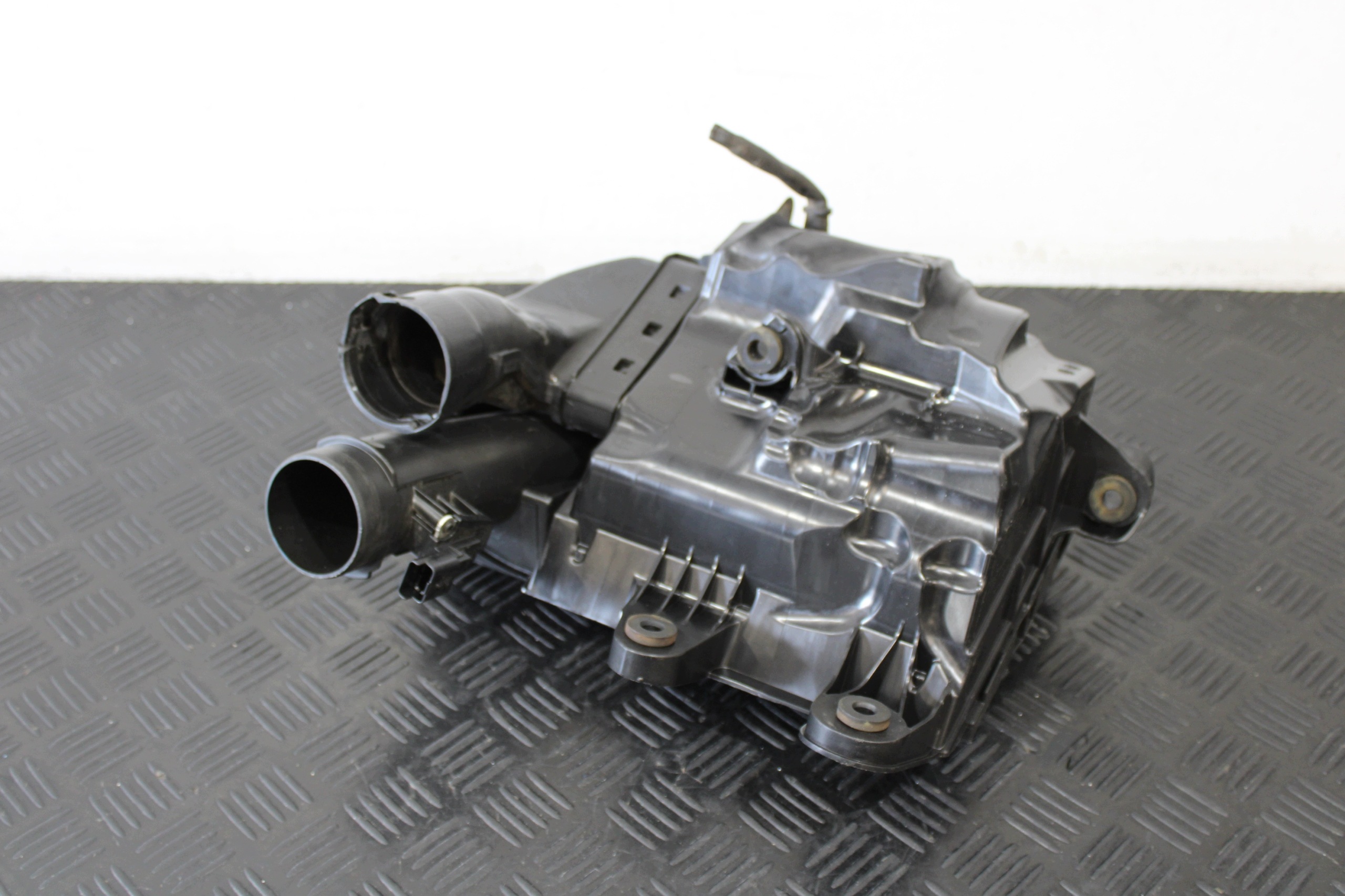 Gehäuse filter luft 9828002080 PEUGEOT 208 II 2 1.2 THP
