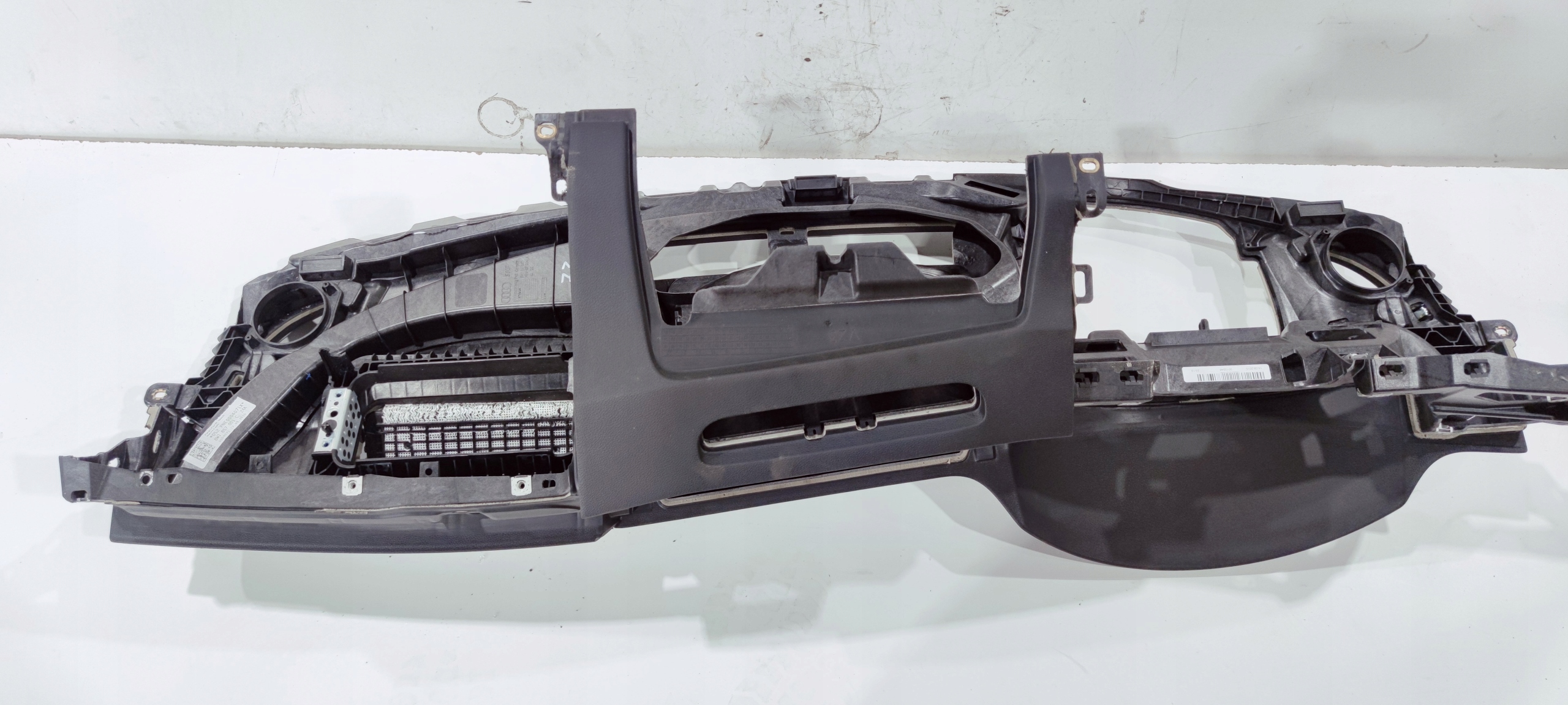 dashboard cockpit console AUDI A4 B9 8W1857001C HEAD UP