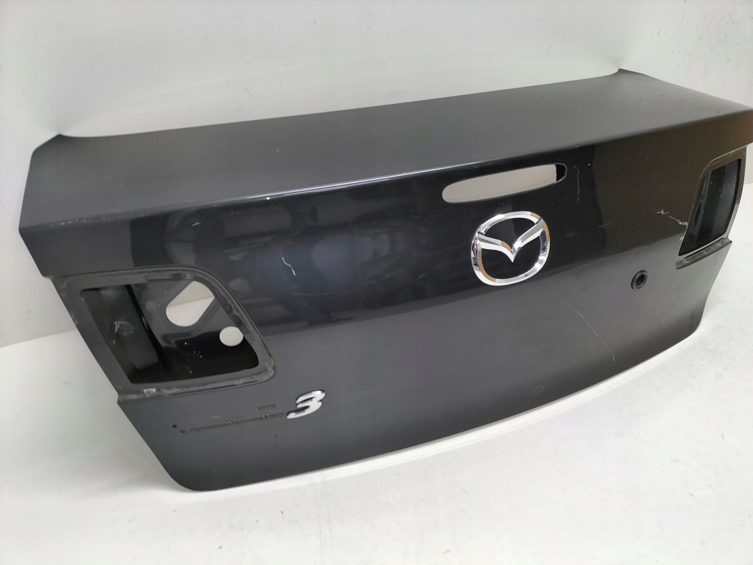 boot doors boot rear part MAZDA 3 and BK 03-09 sedan