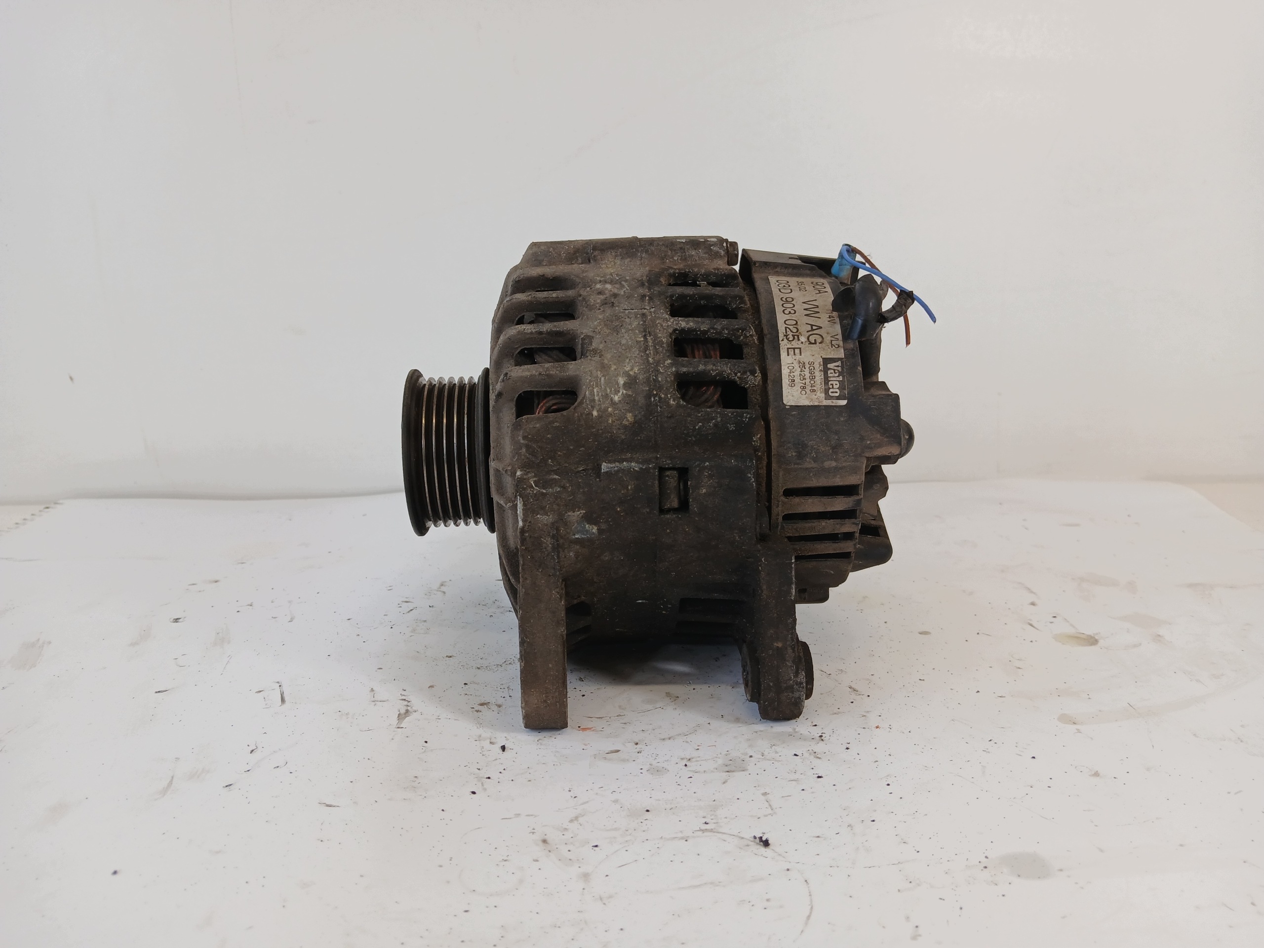 SKODA FABIA e VW POLO 9N 1.2 alternatore 03D903025E 90A