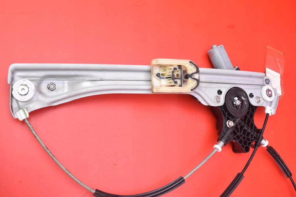 window regulator left front EU 39176499 OPEL INSIGNIA B KOMBI 17-20