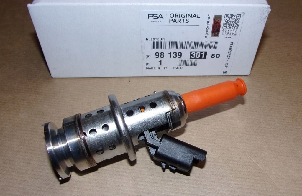 Vstřikovač Peugeot 3008 II 9813930180